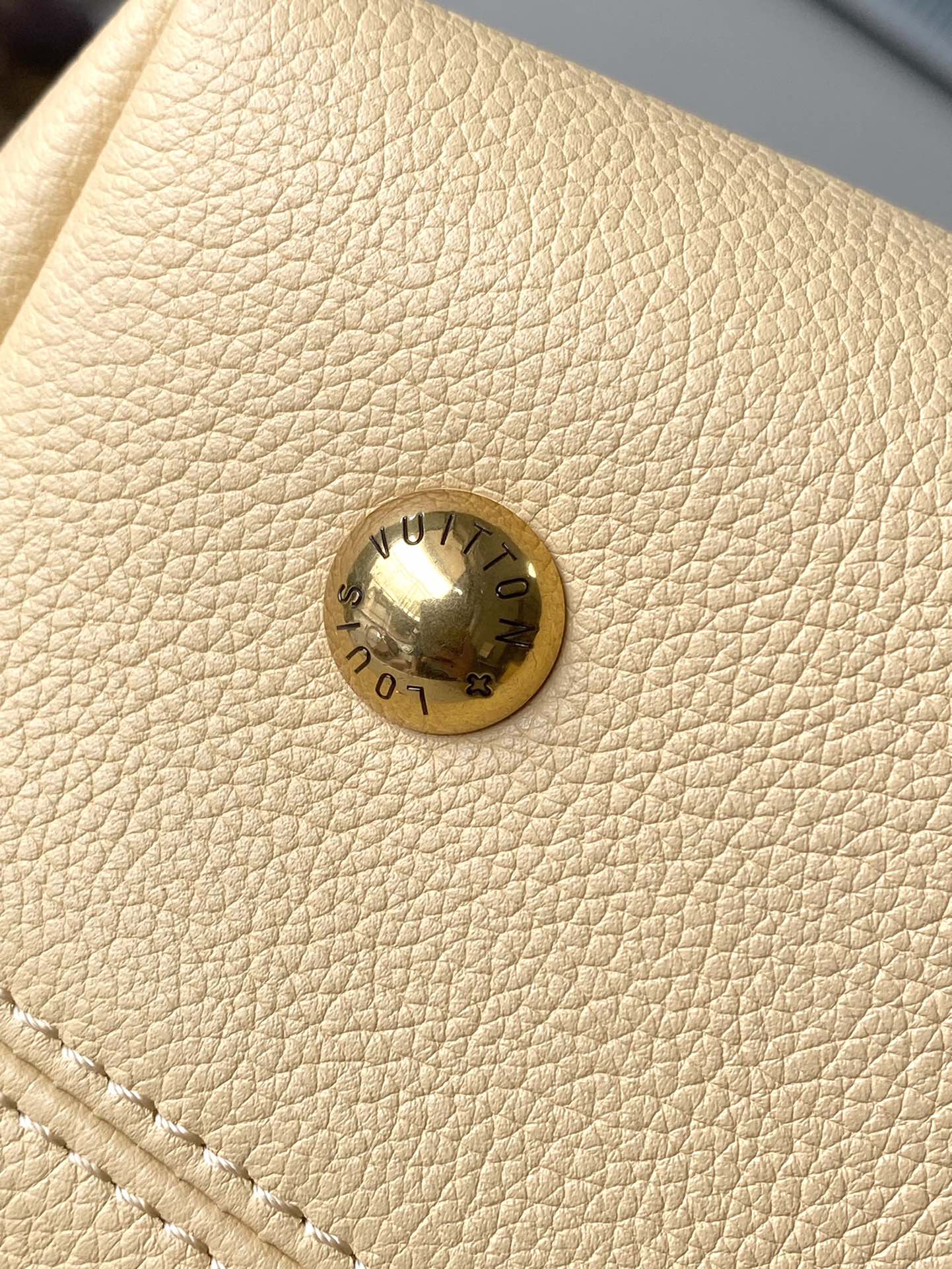 LOUIS VUITTON LOW KEY HOBO PM 28 IN URBAN YELLOW CALFSKIN GOLD BUCKLE