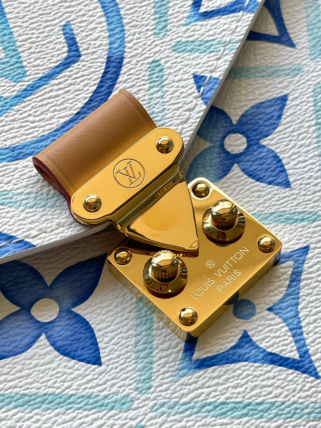 LOUIS VUITTON POCHETTE MÉTIS 25 IN LAGOON BLUE MONOGRAM TILES CANVAS GOLD HARDWARE