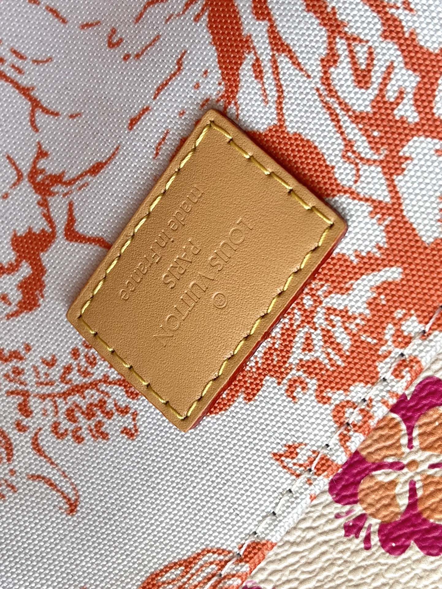 LOUIS VUITTON POCHETTE MÉTIS 25 IN CORAL MONOGRAM TILES CANVAS GOLD HARDWARE