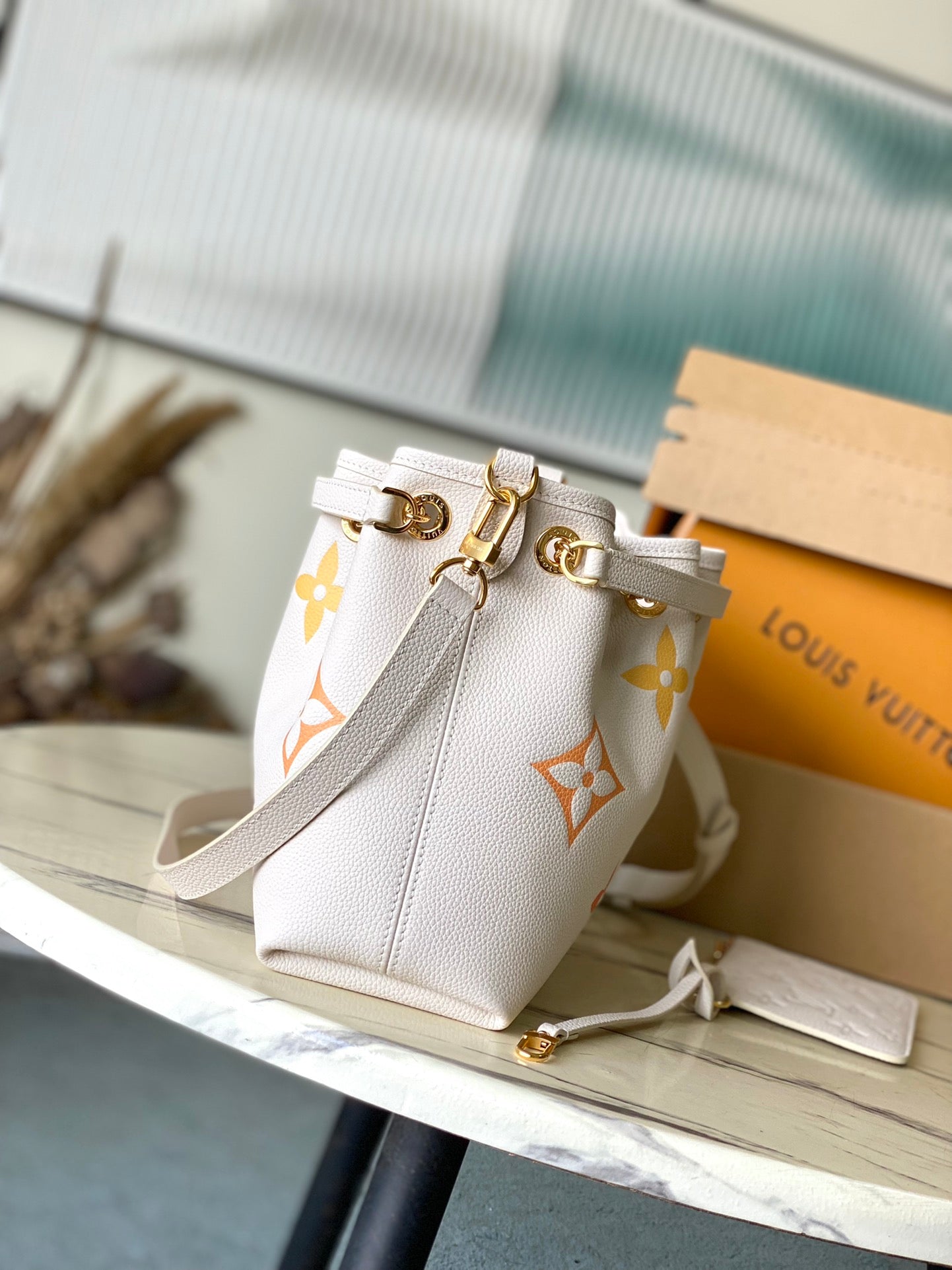 LOUIS VUITTON BUNDLE 28 IN WHITE ORANGE MONOGRAM EMPREINTE LEATHER GOLD HARDWARE