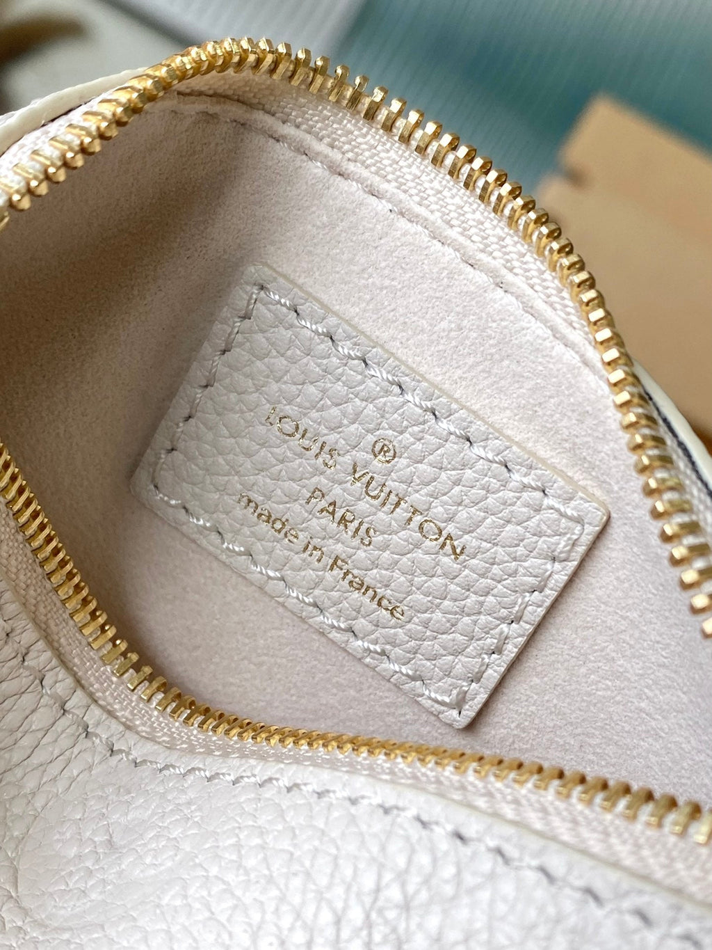 LOUIS VUITTON BUNDLE 28 IN WHITE ORANGE MONOGRAM EMPREINTE LEATHER GOLD HARDWARE