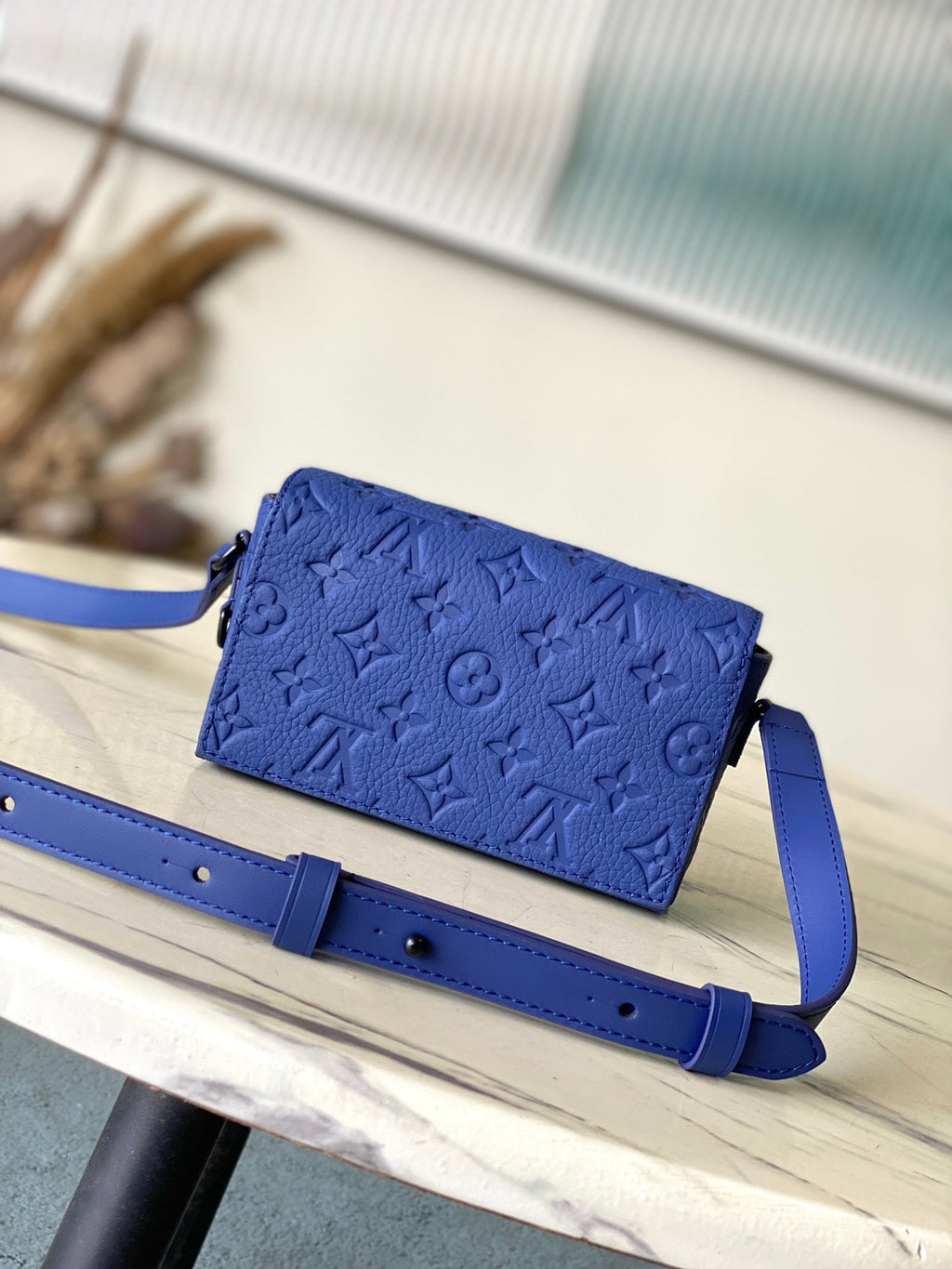 LOUIS VUITTON STEAMER 18 IN SAPPHIRE BLUE MONOGRAM EMBOSSED TAURILLON