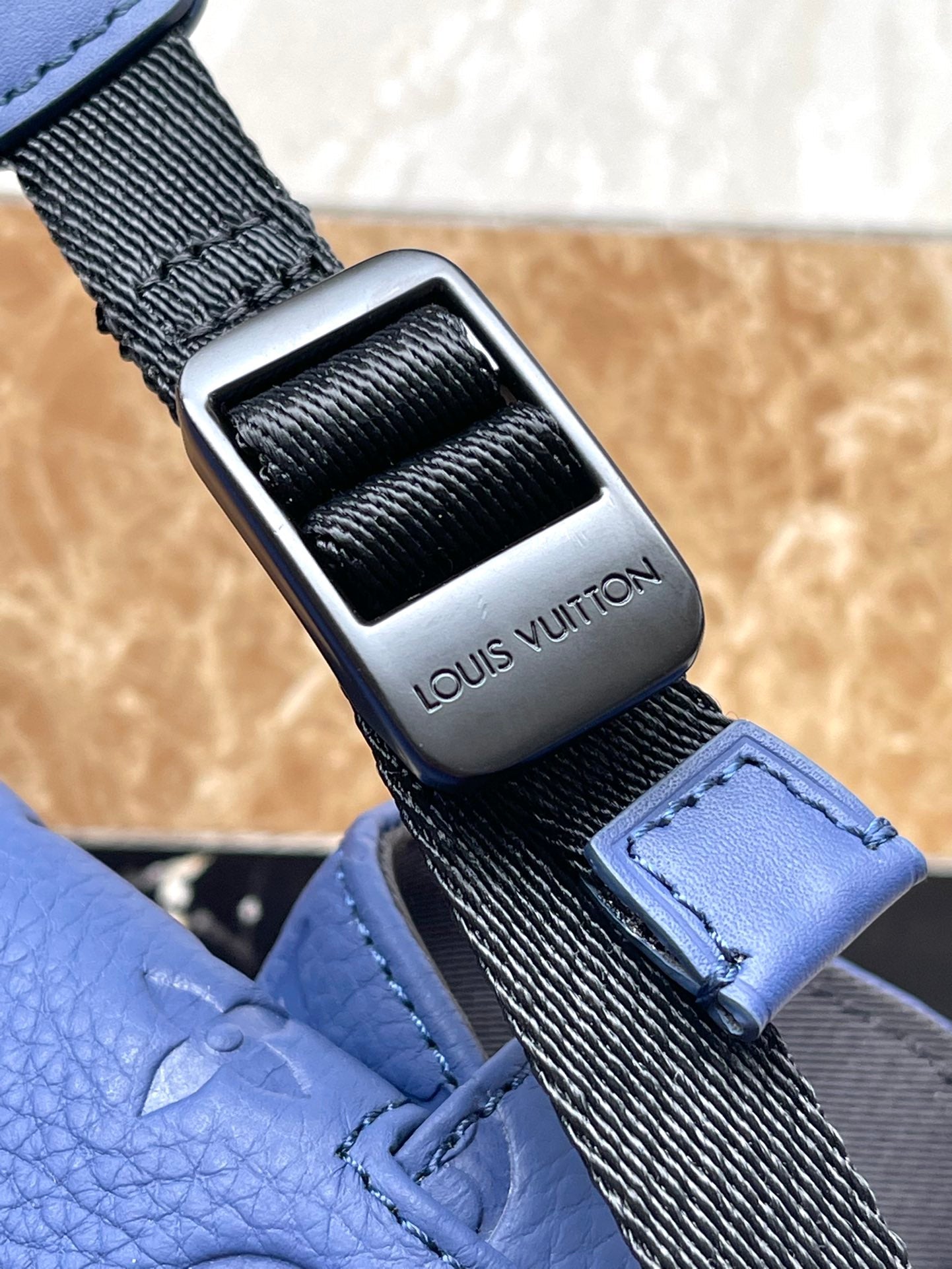 LOUIS VUITTON CHRISTOPHER MM 44 IN SAPPHIRE BLUE TAURILLON