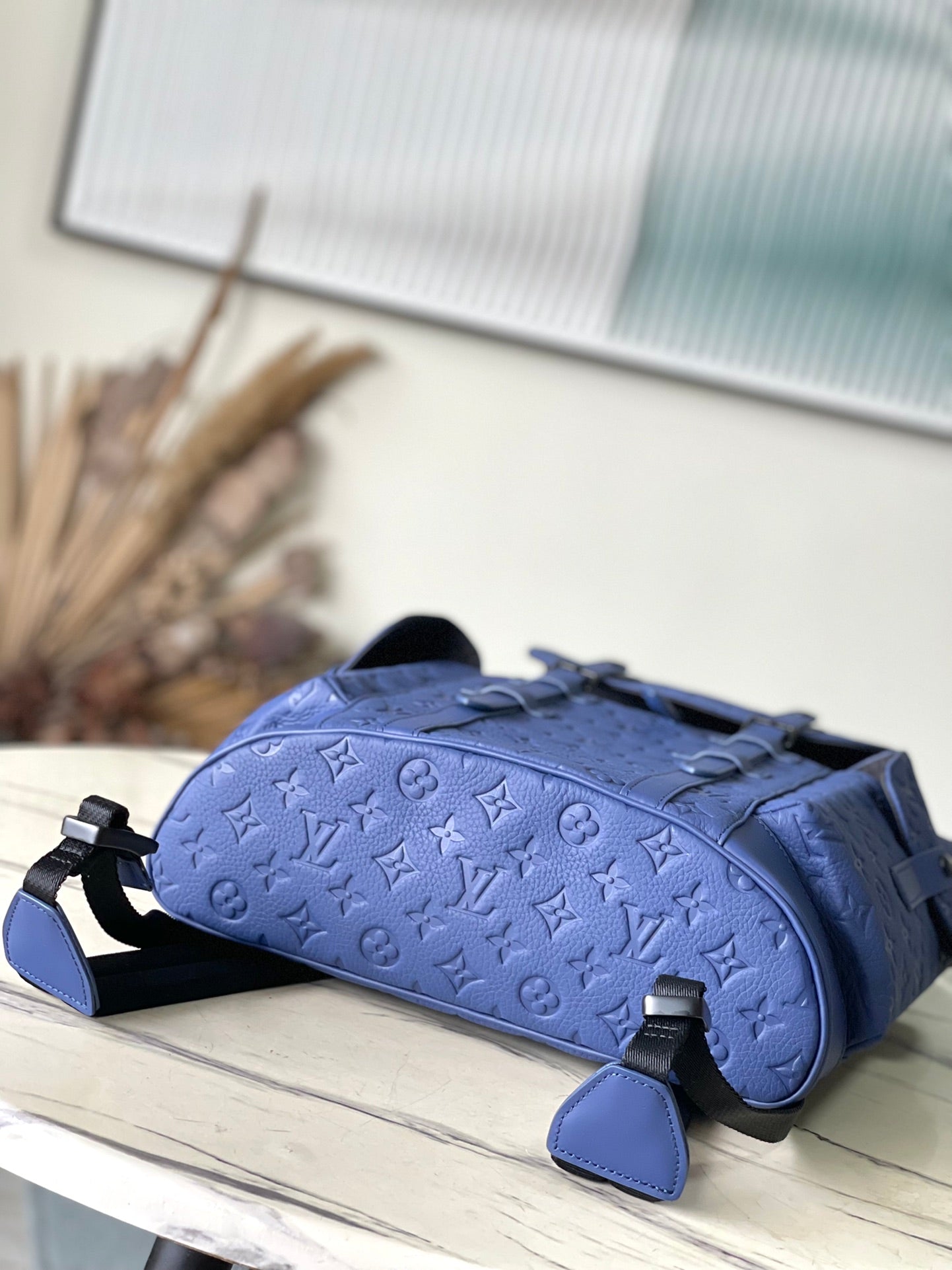 LOUIS VUITTON CHRISTOPHER MM 44 IN SAPPHIRE BLUE TAURILLON
