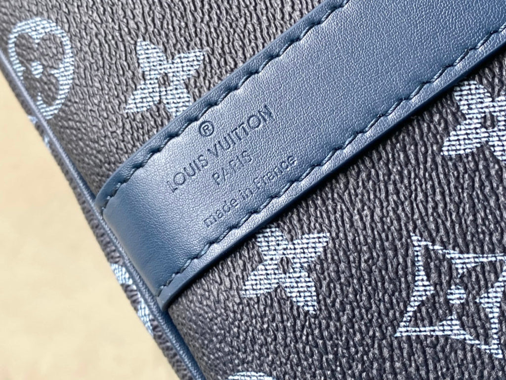 LOUIS VUITTON KEEPALL BANDOULIÈRE 55 IN NAVY GREEN MONOGRAM GRADIENT CANVAS