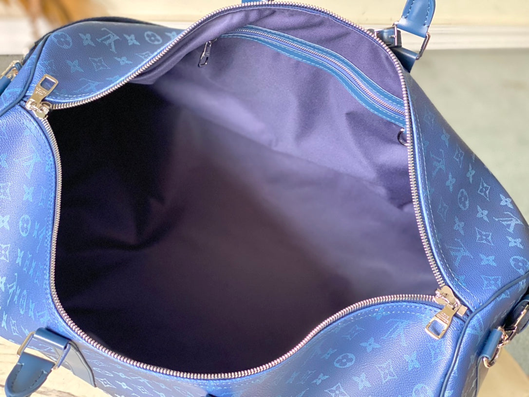 LOUIS VUITTON KEEPALL BANDOULIÈRE 55 IN NAVY GREEN MONOGRAM GRADIENT CANVAS