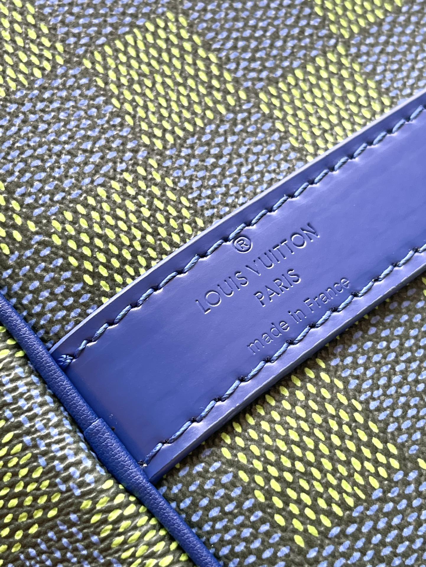 LOUIS VUITTON KEEPALL BANDOULIÈRE 45 IN BLUE GREEN DAMIER HERITAGE COATED CANVAS