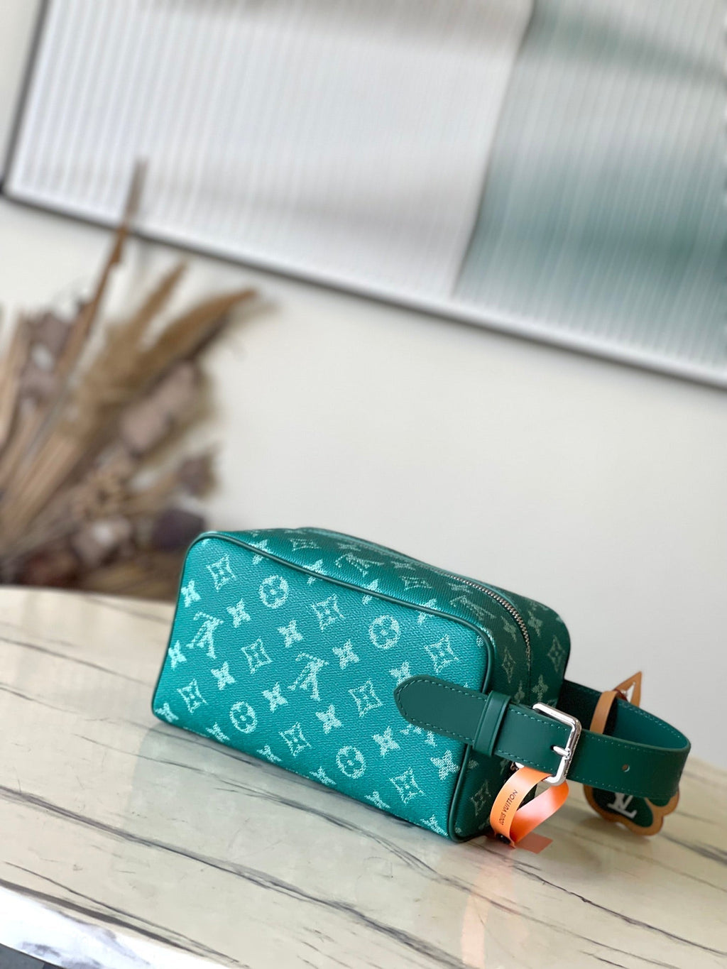LOUIS VUITTON LOCKER DOPP KIT 28 IN GREEN MONOGRAM HERITAGE CANVAS
