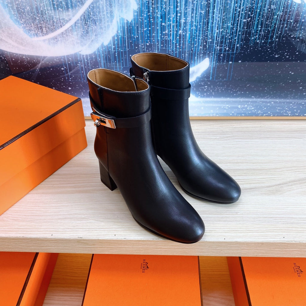 HERMES STORY ANKLE BOOT 7 CM IN BLACK LAMBSKIN