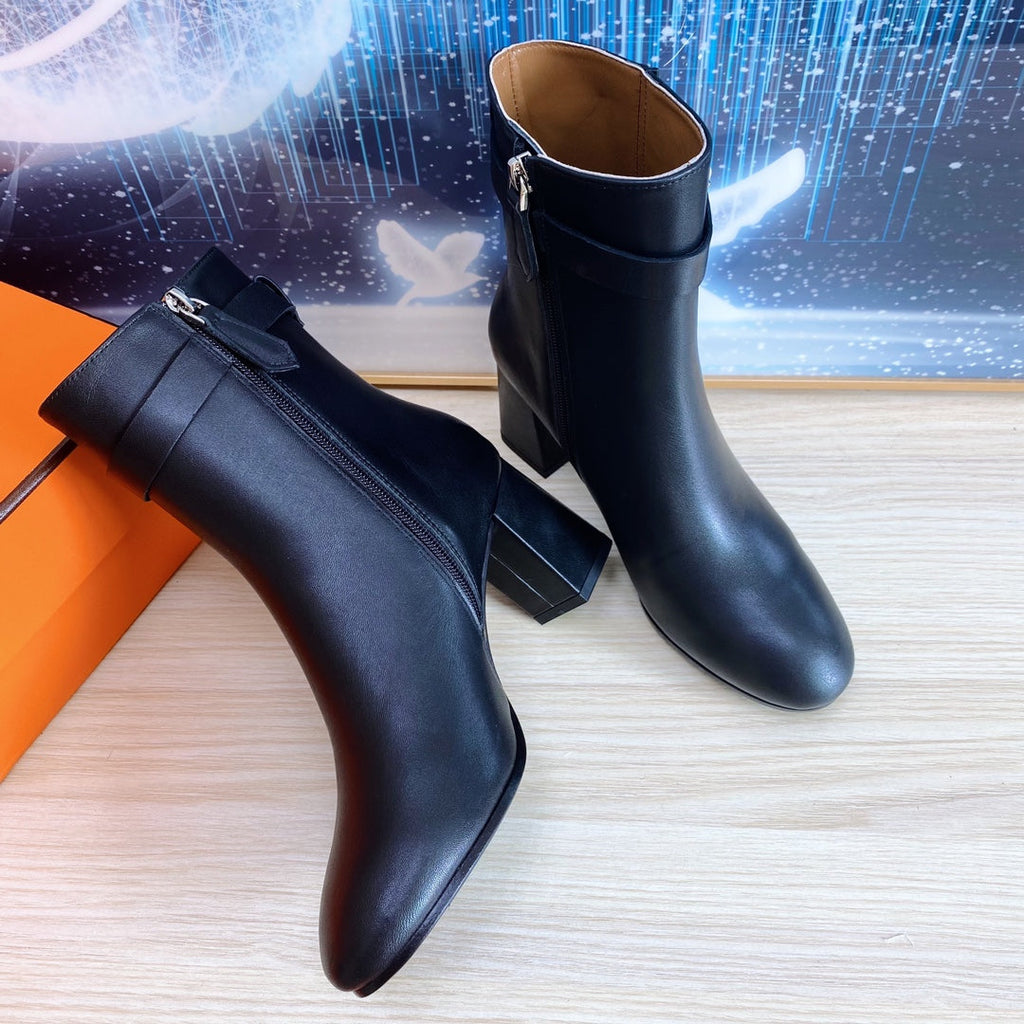 HERMES STORY ANKLE BOOT 7 CM IN BLACK LAMBSKIN