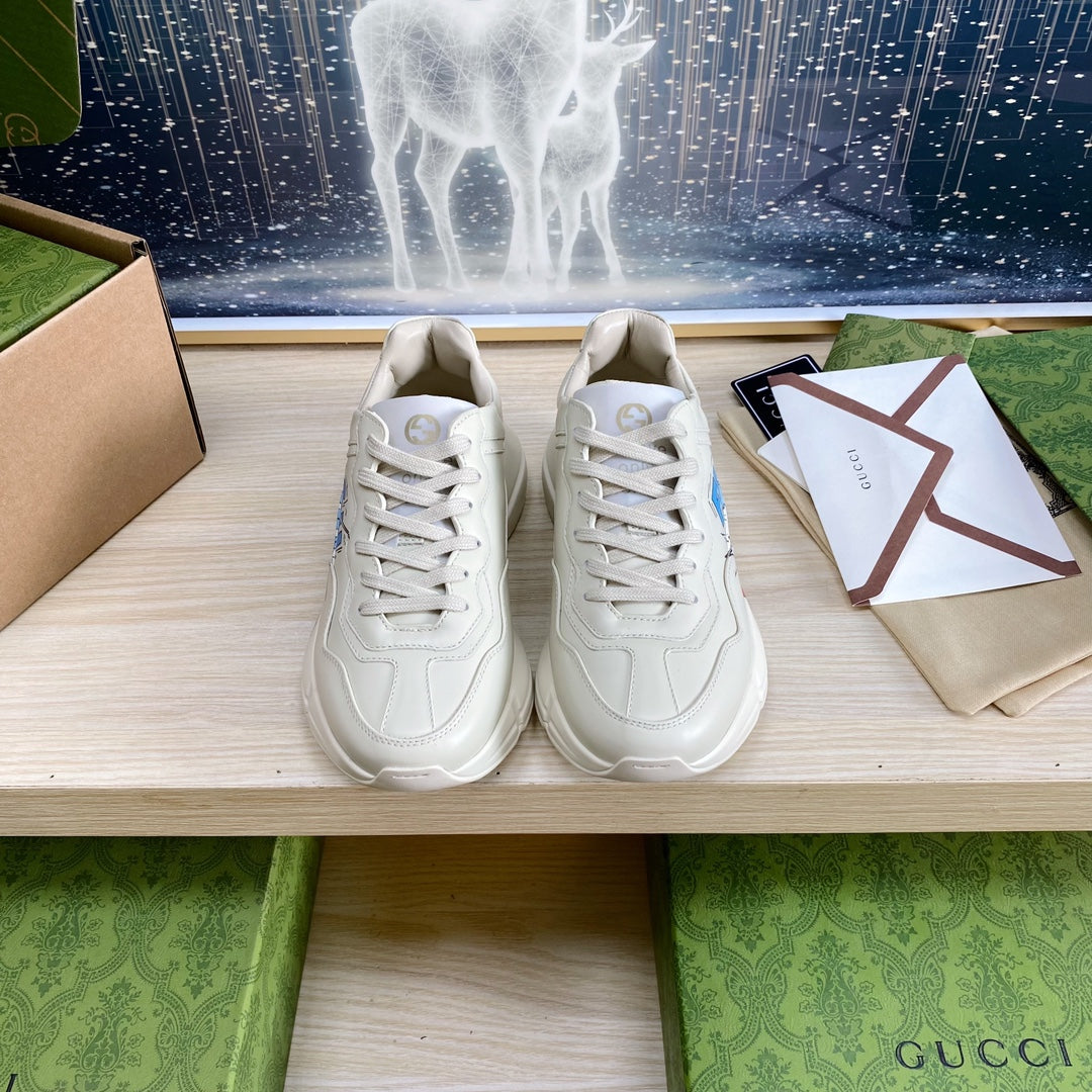 GUCCI COUPLE TRAINER WHITE CALFSKIN WITH DONALD DUCK ICON