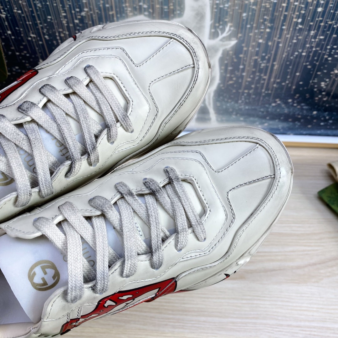 GUCCI COUPLE TRAINER WHITE CALFSKIN WITH LIP ICON