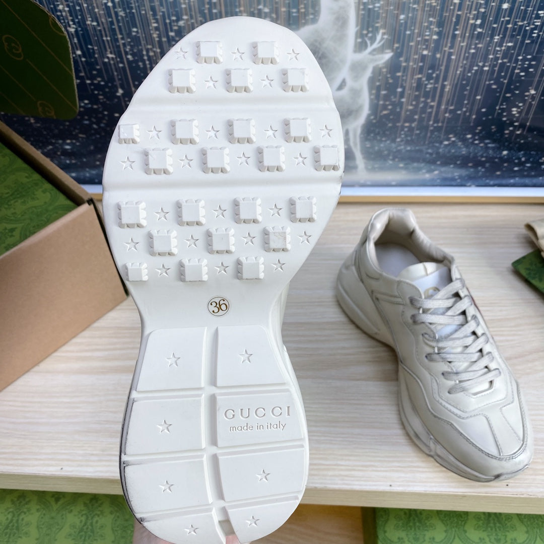 GUCCI COUPLE TRAINER WHITE CALFSKIN WITH LIP ICON