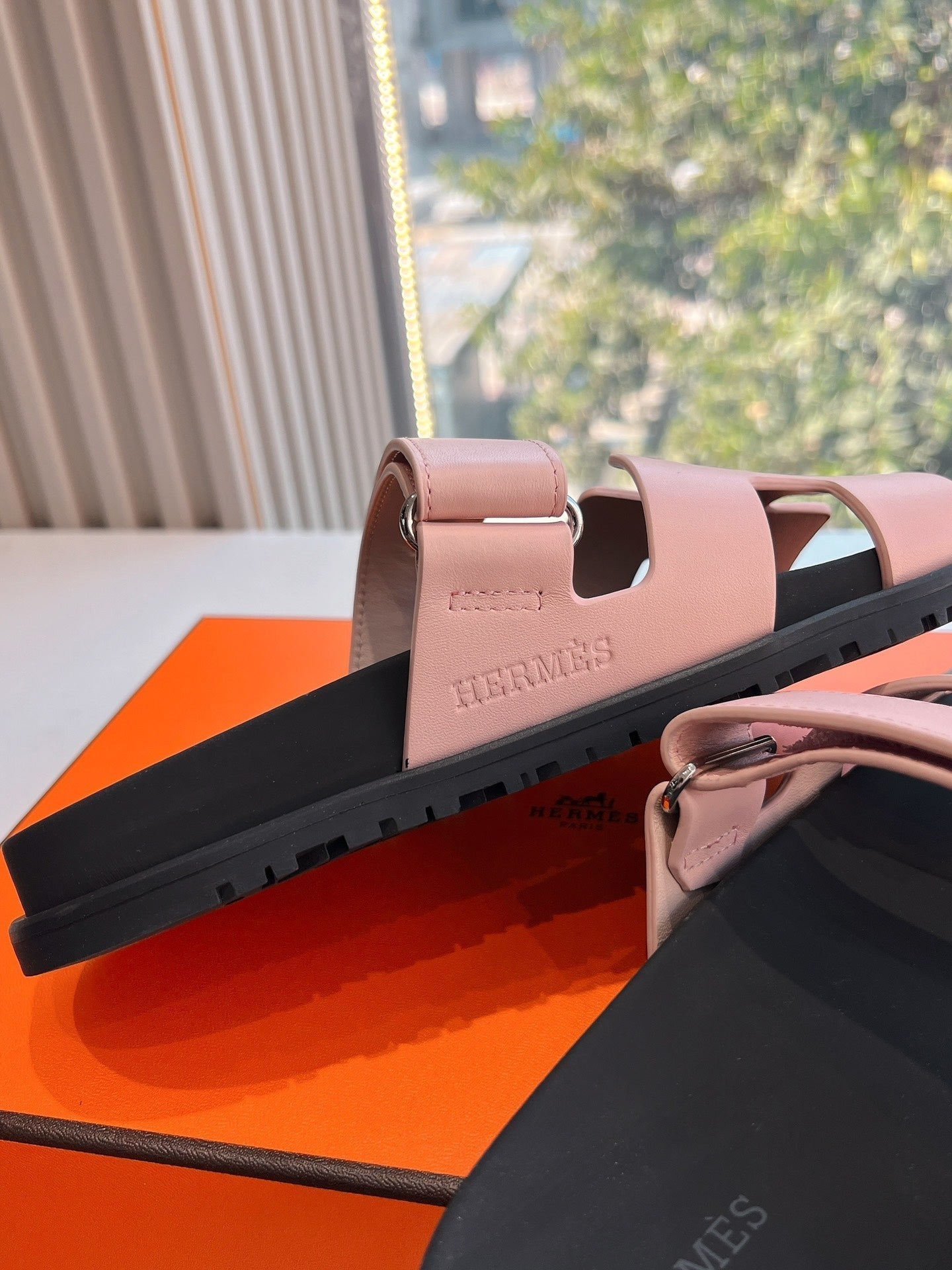HERMES CHYPRE SANDAL IN LIGHT PINK CALFSKIN