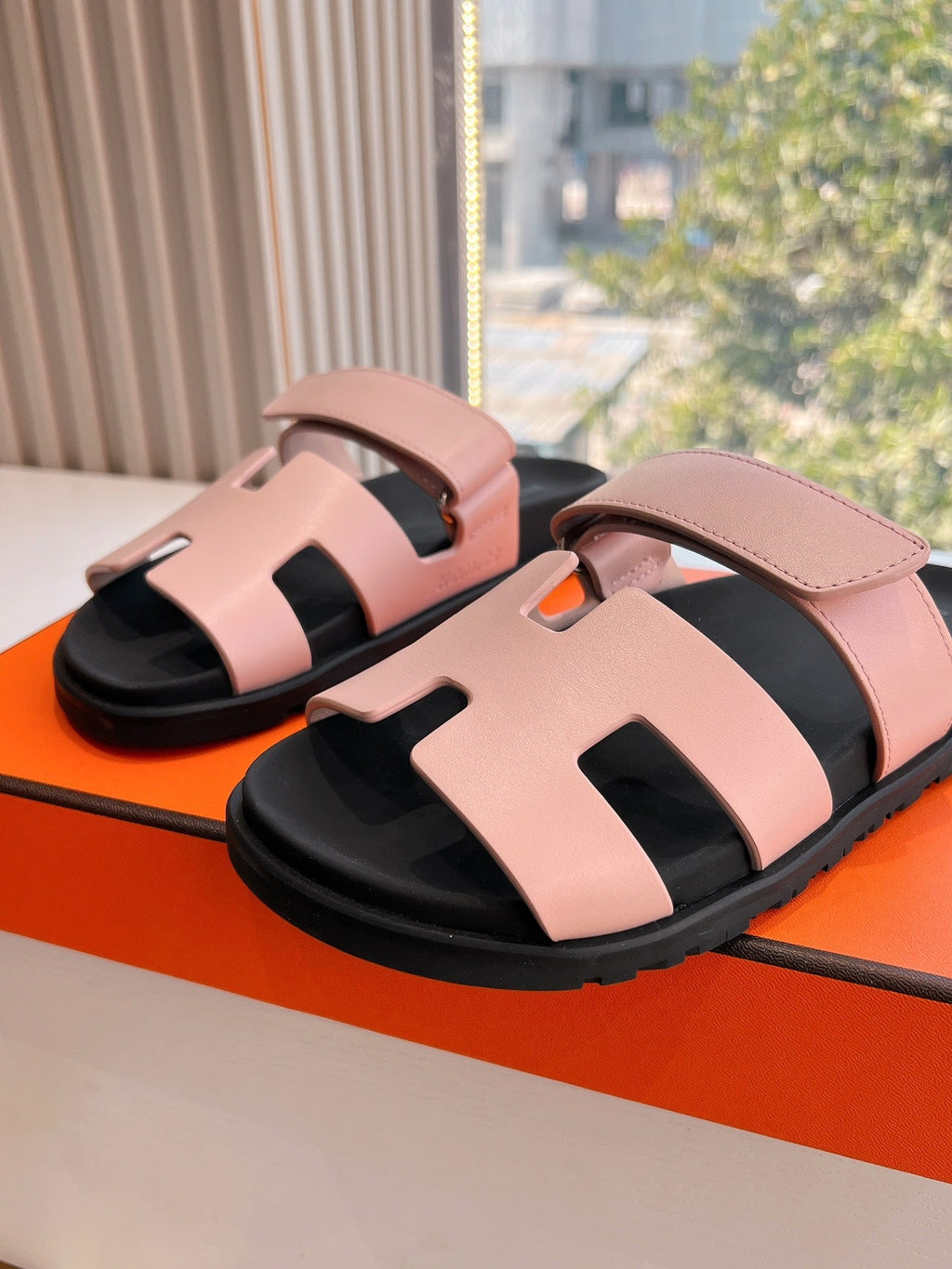 HERMES CHYPRE SANDAL IN LIGHT PINK CALFSKIN