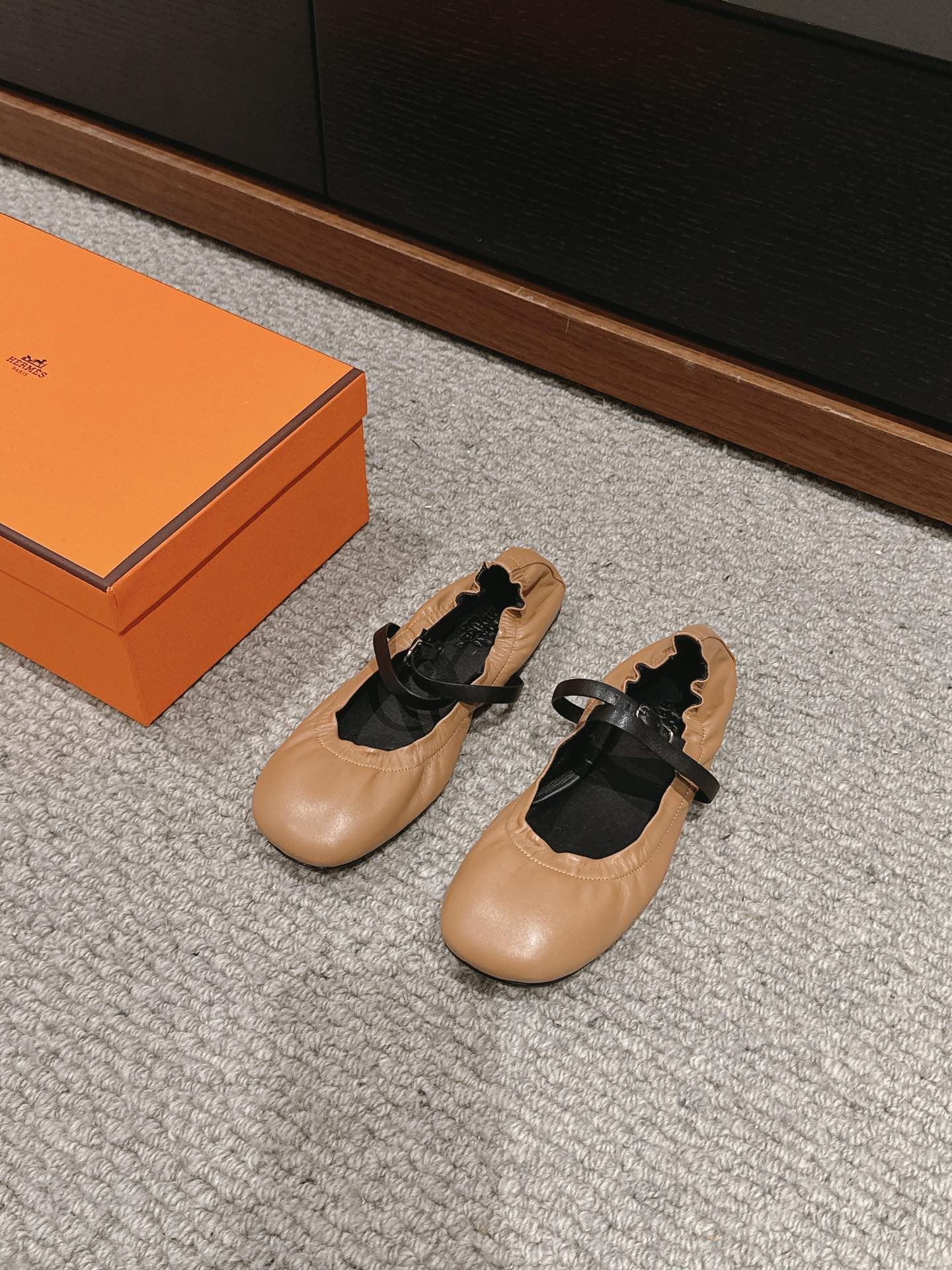 HERMES BALLERINA BALLET FLAT BRIGHT BROWN LAMBSKIN
