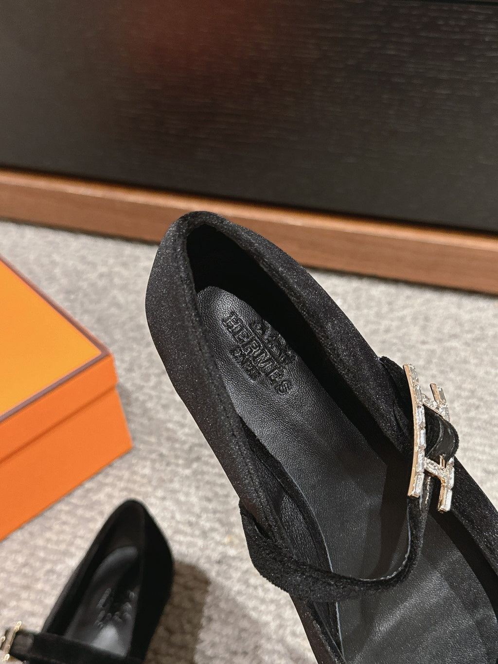HERMES JANE BALLET FLAT BLACK VELVET