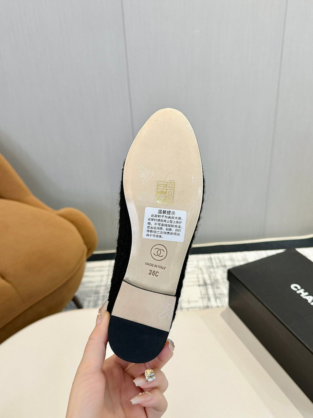 CHANEL BALLET FLATS IN BLACK TWEED AND FABRIC