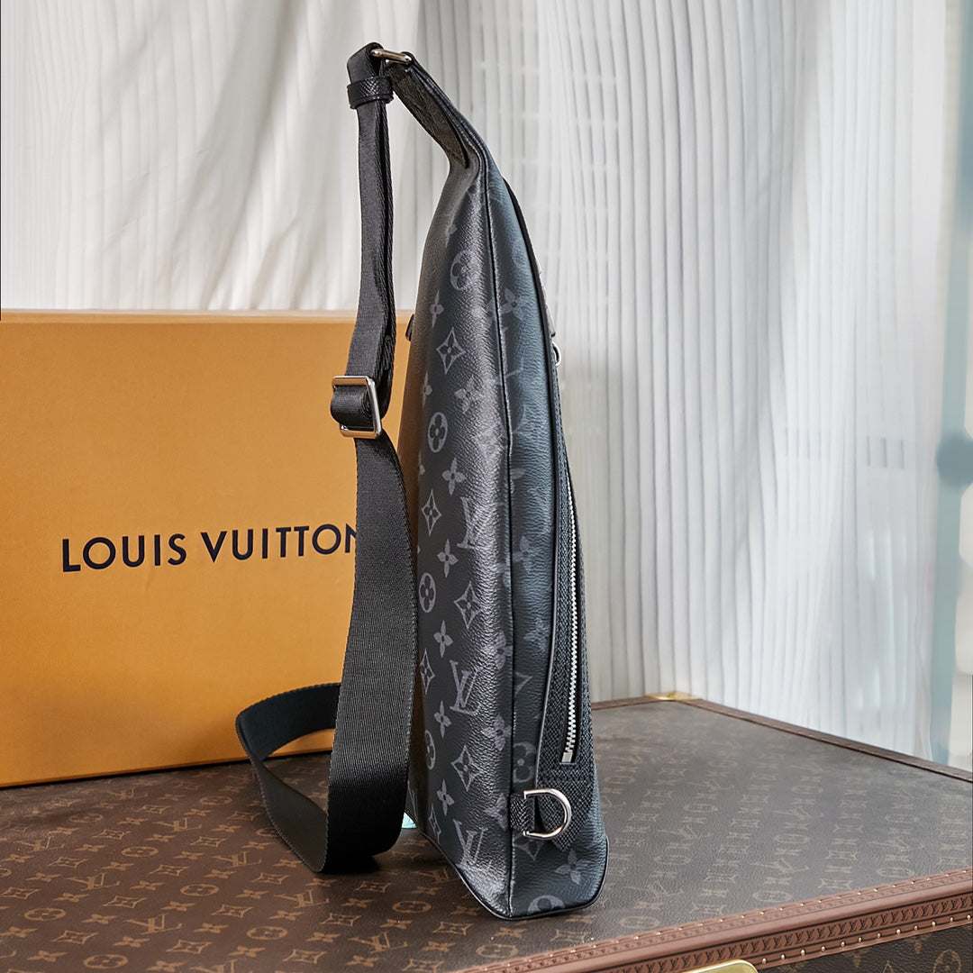 LOUIS VUITTON DUO CROSSBAG 42 IN BLACK MONOGRAM ECLIPSE CANVAS