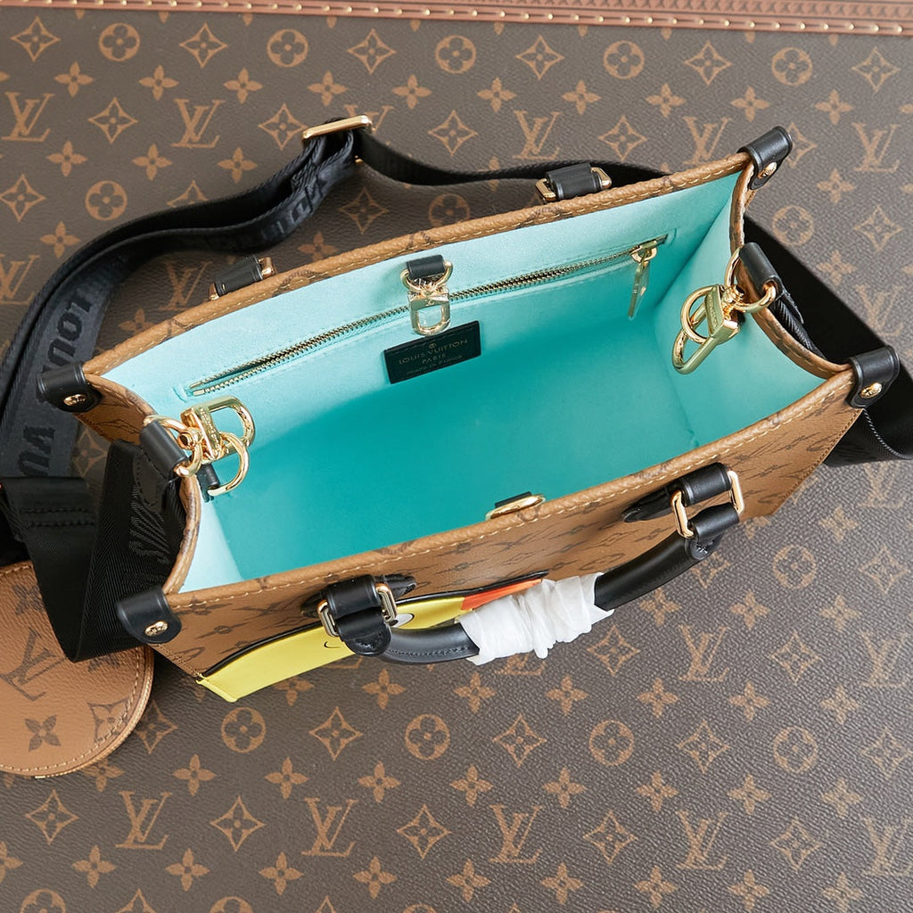 LOUIS VUITTON ONTHEGO PM 25 IN BROWN MONOGRAM CANVAS WITH DUCK SHAPE