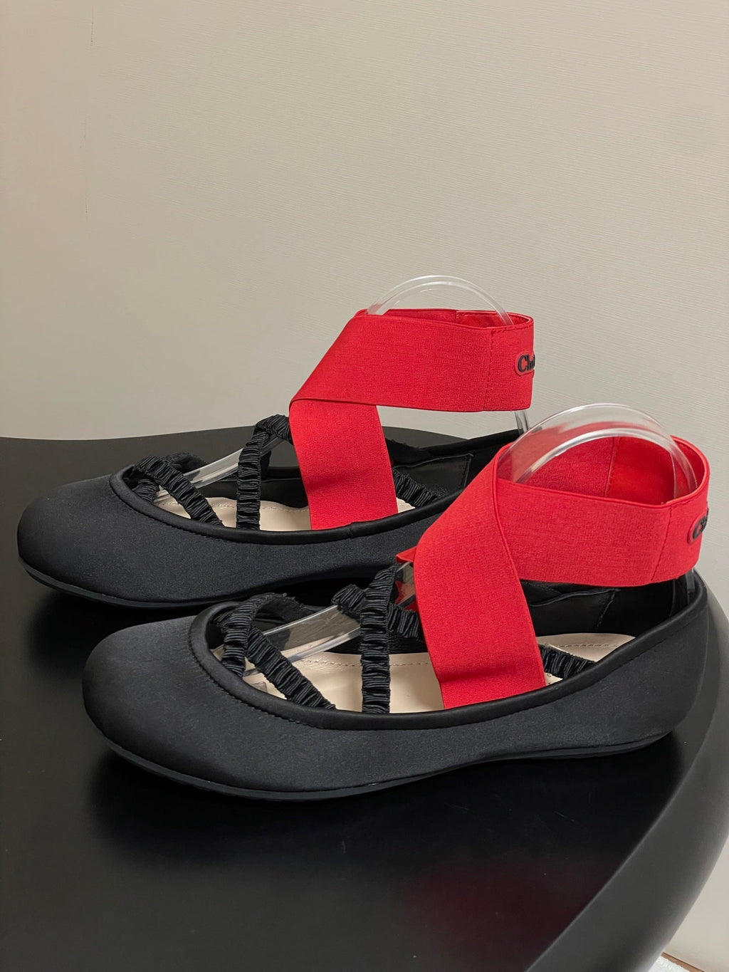 DIOR STRETCH BALLET FLATS 25S IN BLACK MIX RED FABRIC WITH CROSSED STRAPS
