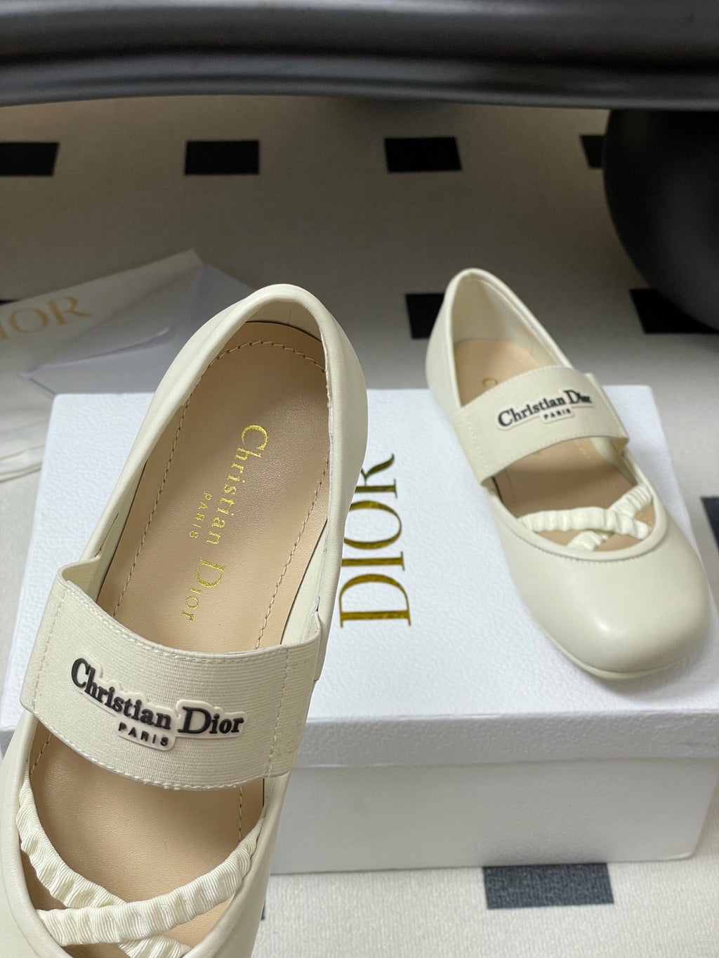 DIOR STRETCH BALLET FLATS 25S IN CREAM WHITE LAMBSKIN
