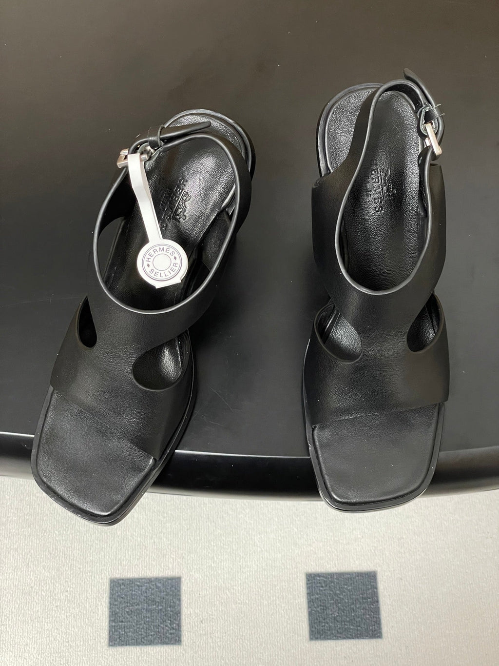 HERMES 25S KALYA WEDGE SANDAL 100 MM IN BLACK LAMBSKIN
