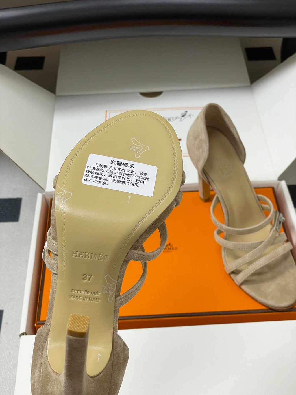 HERMES 25S HIGH-HEEL SANDAL 105 MM IN BEIGE SUEDE