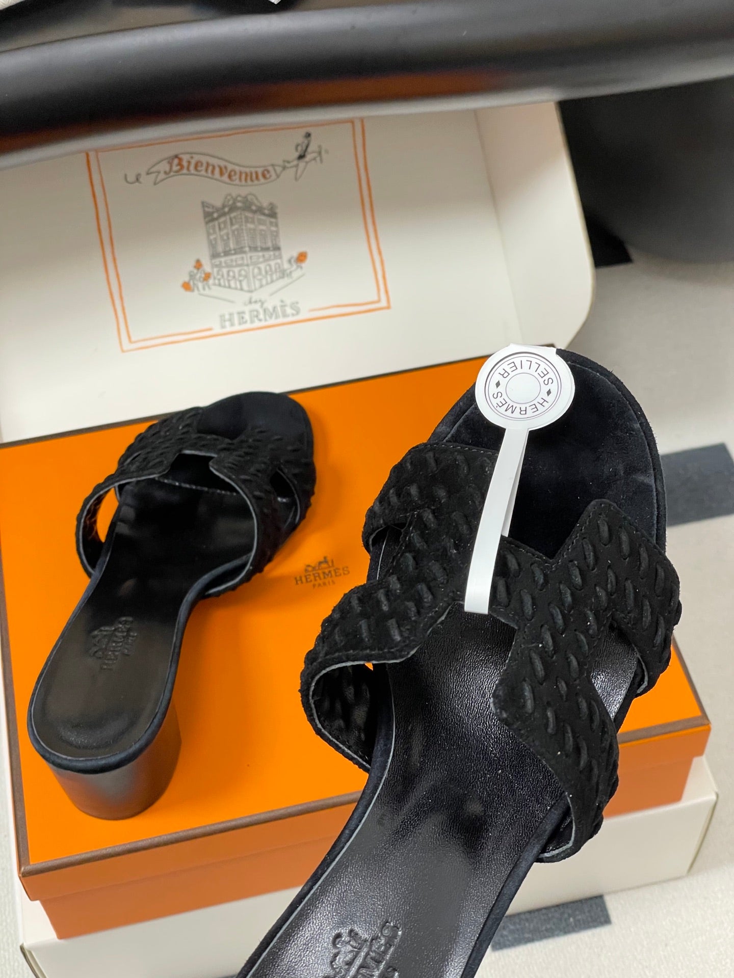 HERMES 25S ORAN HIGH‑HEEL SANDAL IN BLACK SUEDE AND LAMBSKIN