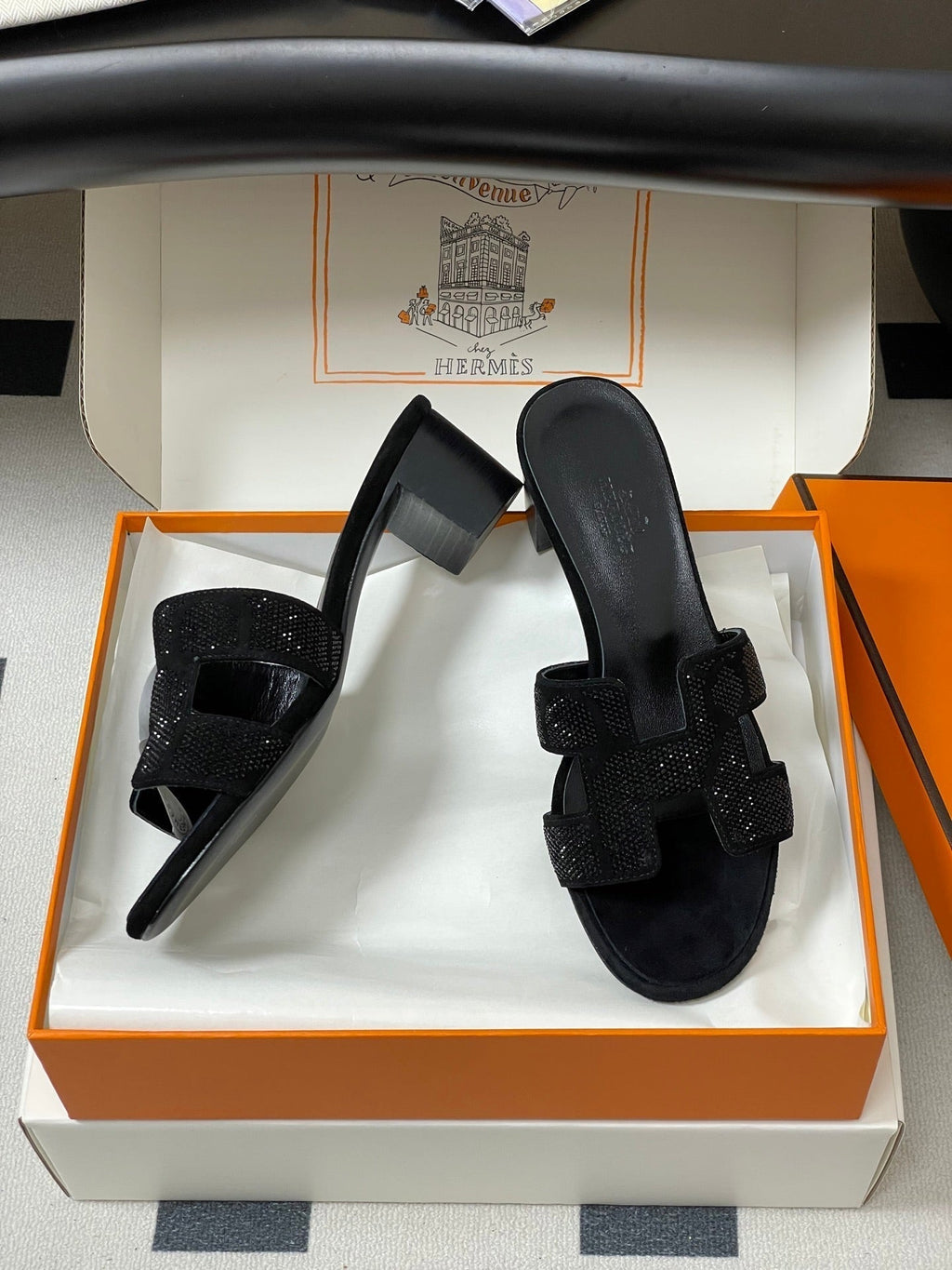 HERMES 25S ORAN HIGH‑HEEL SANDAL 50 MM IN BLACK LAMBSKIN WITH STONE DETAILS