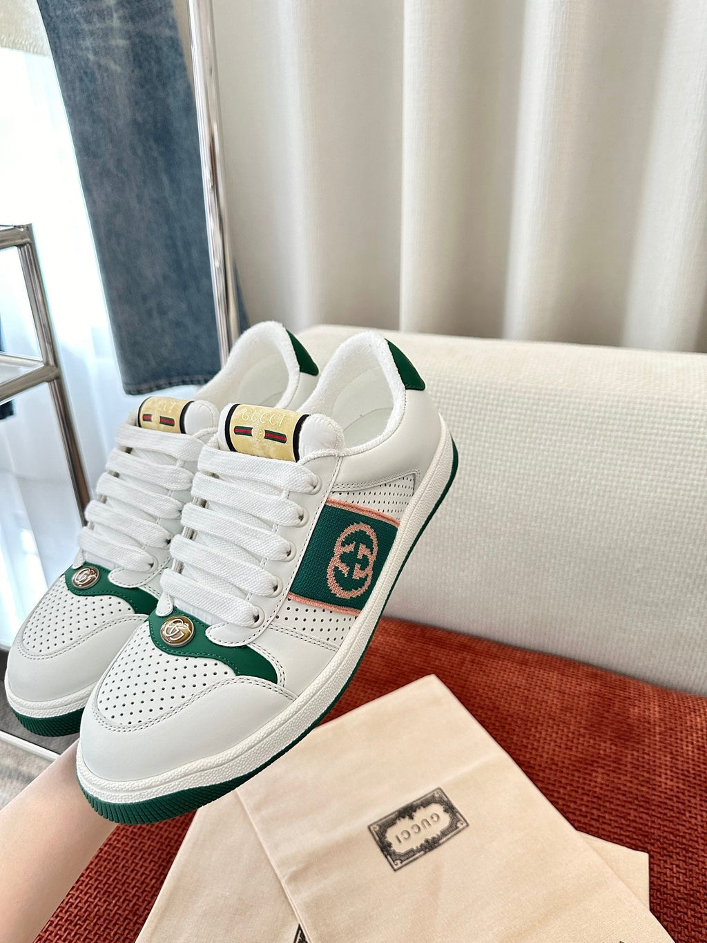 GUCCI SCREENER SNEAKER WHITE AND DARK GREEN CALFSKIN