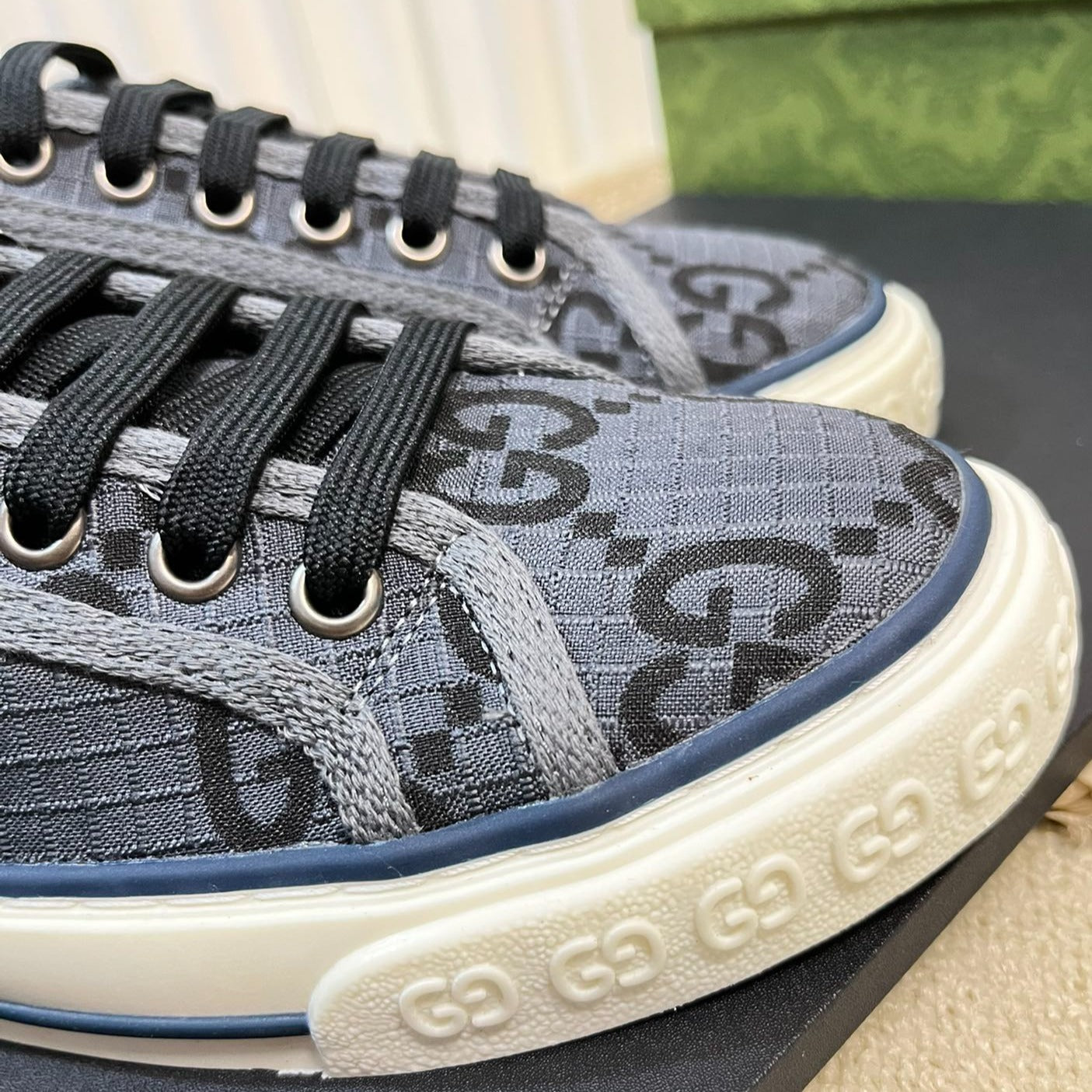 GUCCI Tennis 1977 ripstop sneakers State Gray