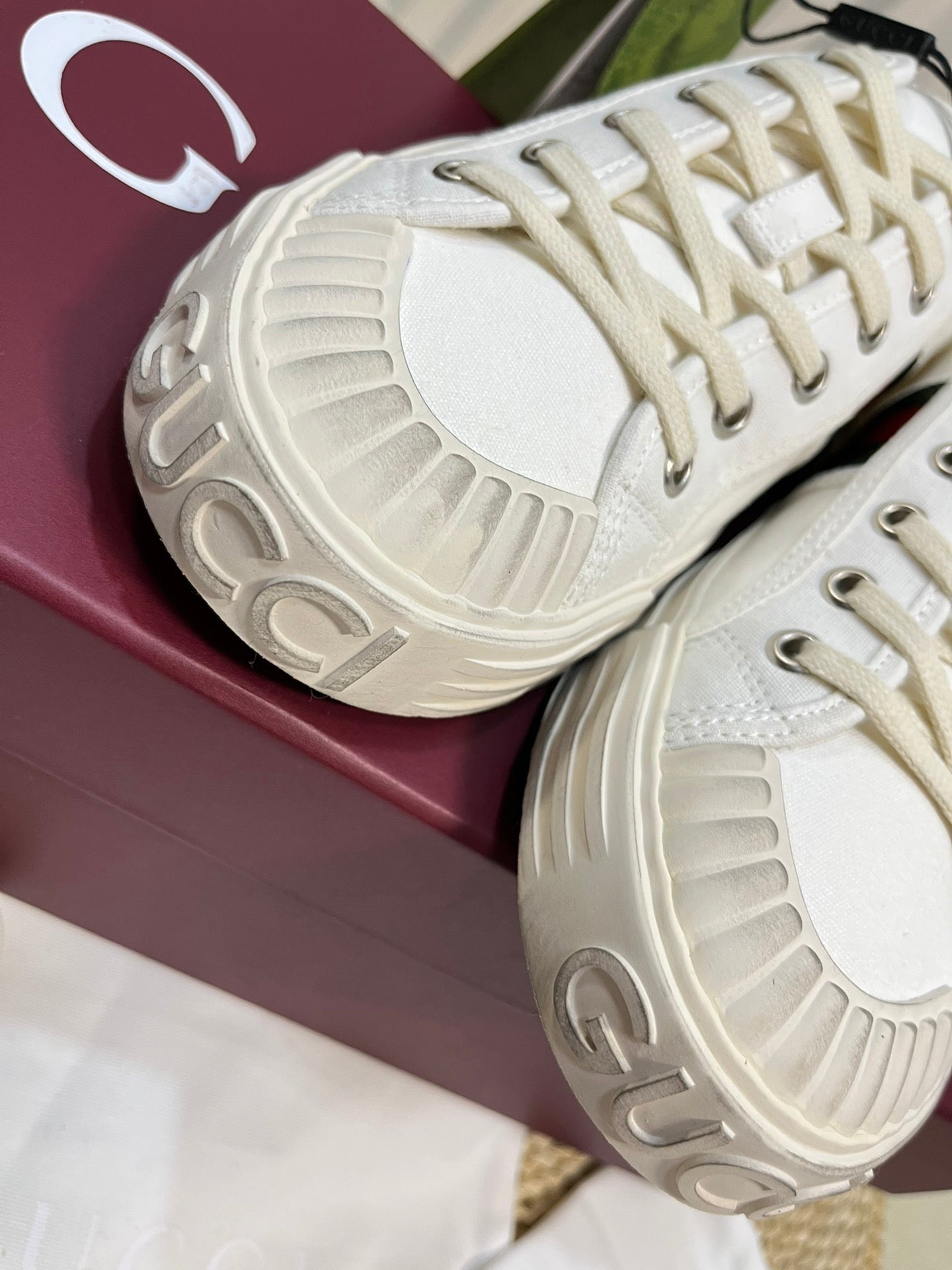 GUCCI Sneaker Julio Canvas  Sneakers White