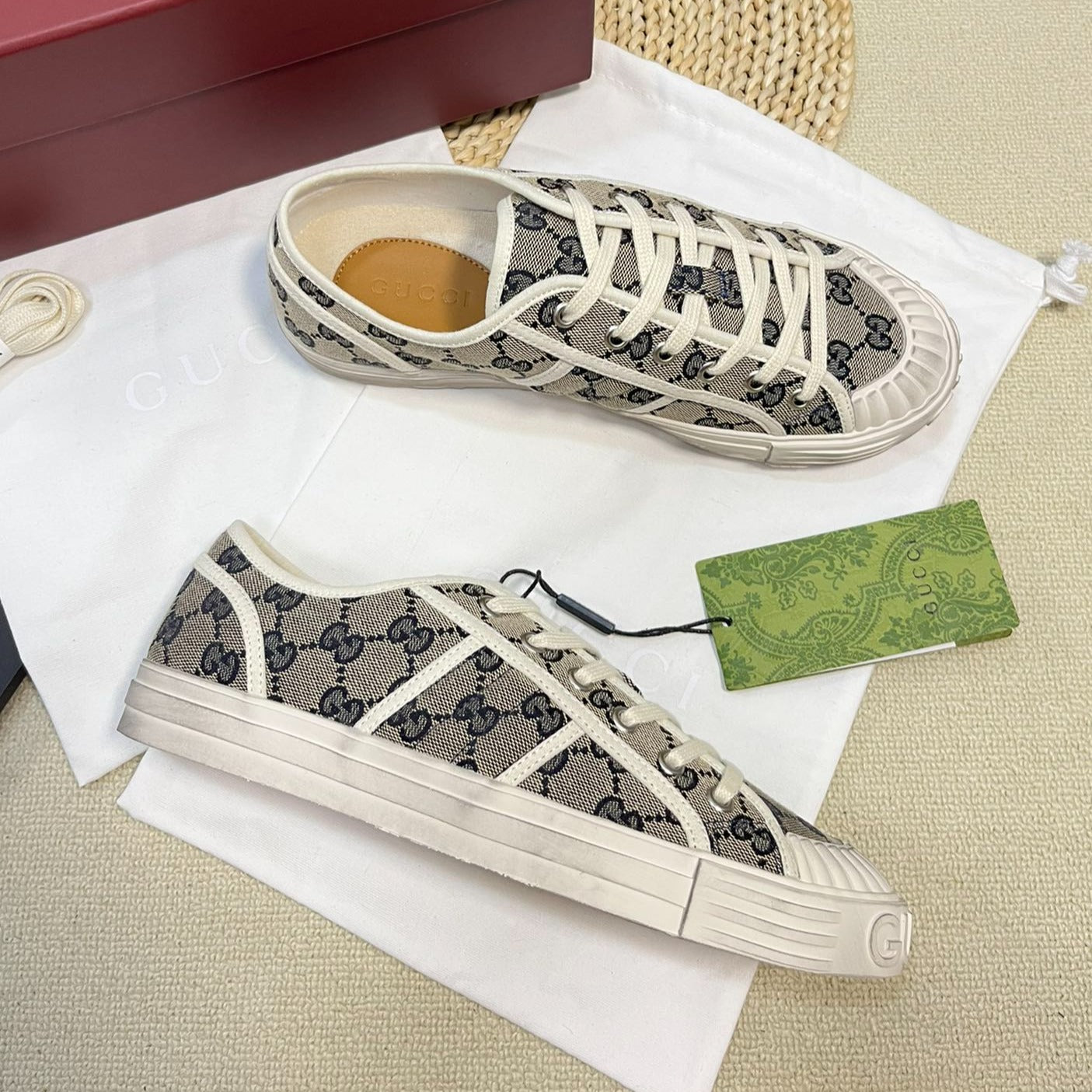 GUCCI Sneaker Julio Canvas  Sneakers Black Caro