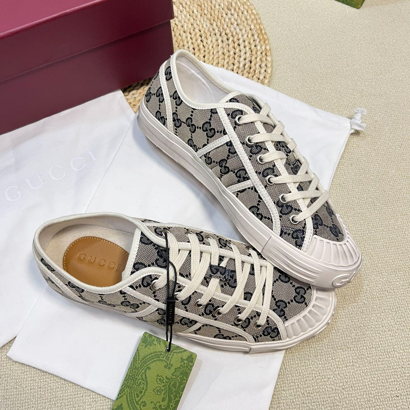 GUCCI Sneaker Julio Canvas  Sneakers Black Caro