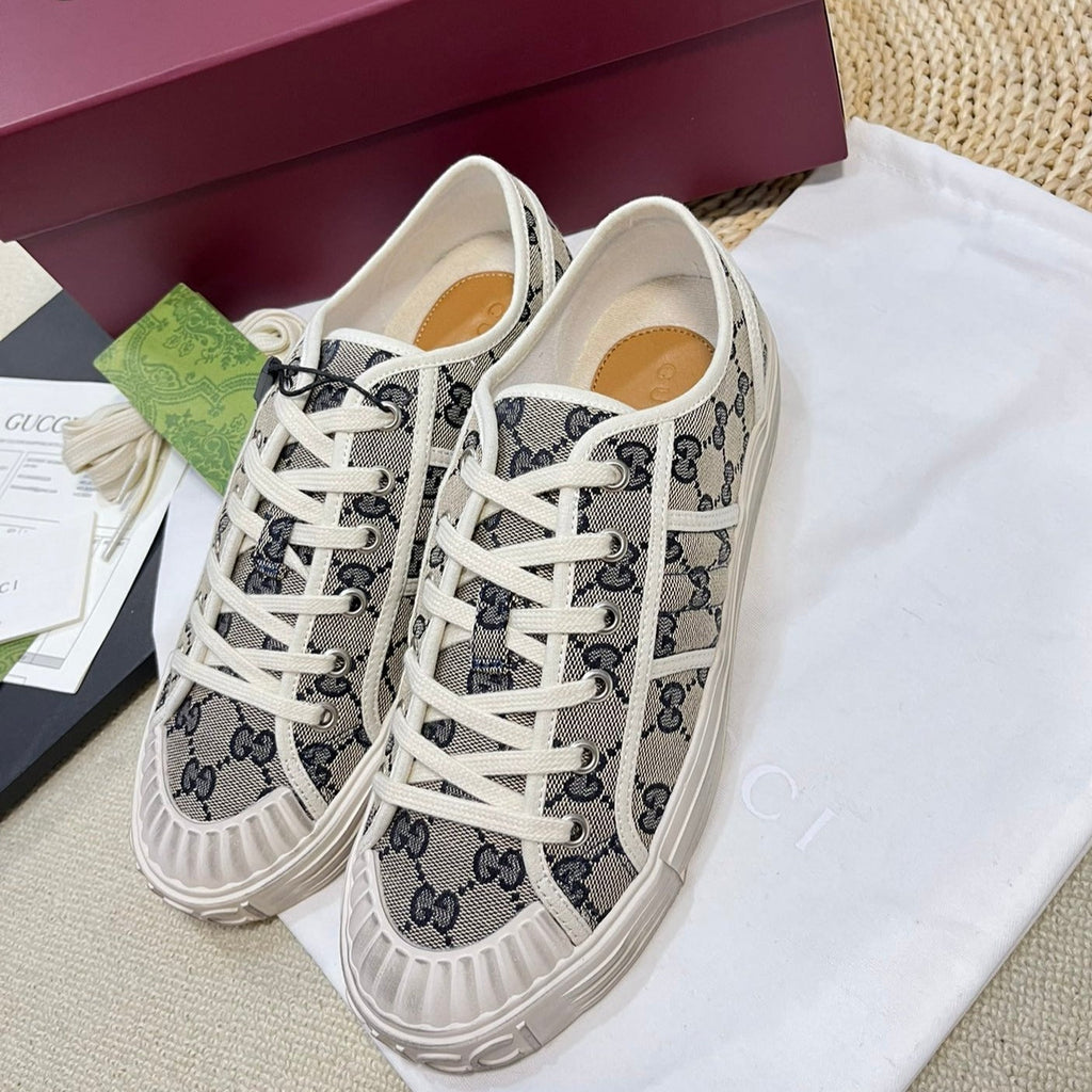 GUCCI Sneaker Julio Canvas  Sneakers Black Caro