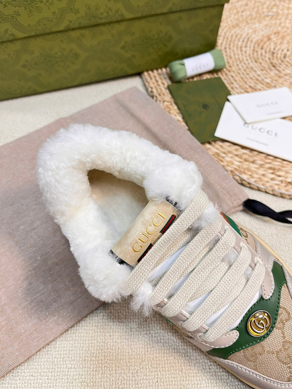 GUCCI SNEAKER WITH WEB IN BEIGE GREEN FABRIC MIX SUEDE AND LAMB WOOL LINING