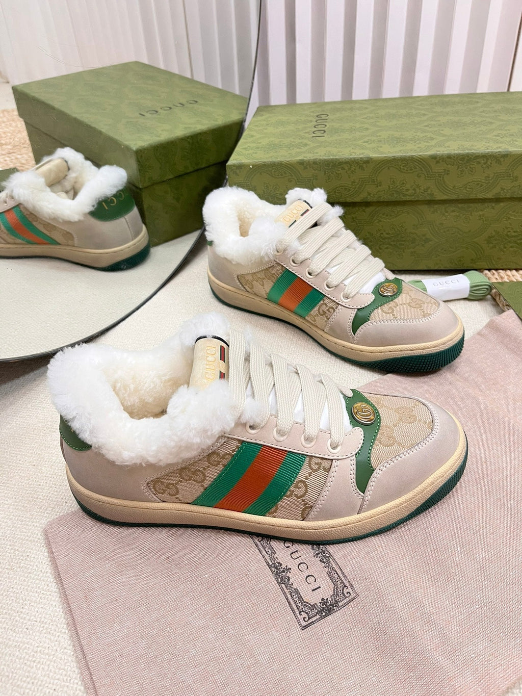 GUCCI SNEAKER WITH WEB IN BEIGE GREEN FABRIC MIX SUEDE AND LAMB WOOL LINING