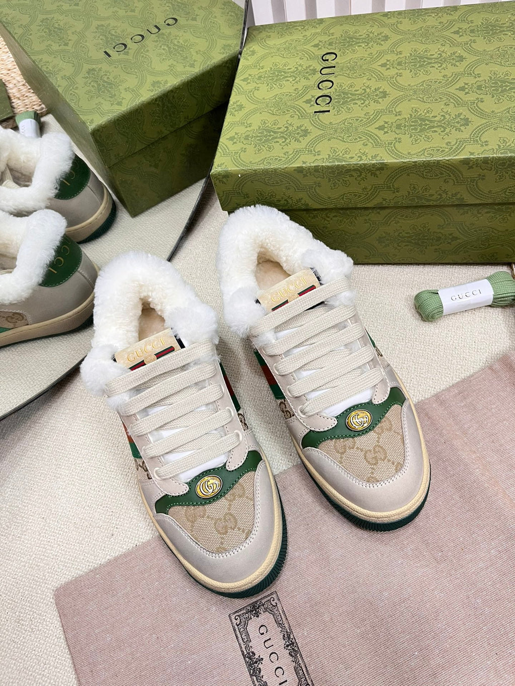 GUCCI SNEAKER WITH WEB IN BEIGE GREEN FABRIC MIX SUEDE AND LAMB WOOL LINING