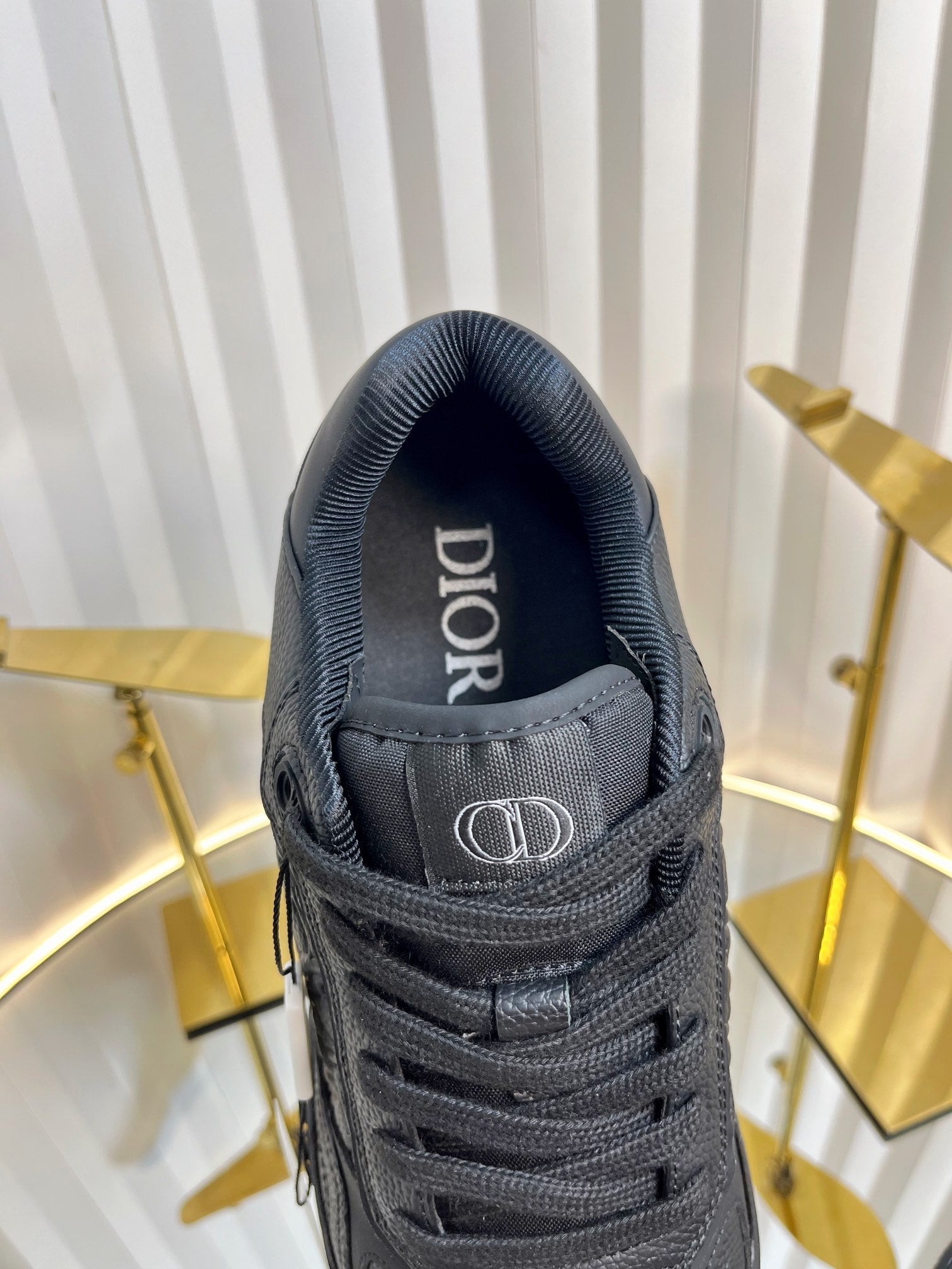 DIOR B27 LOW-TOP SNEAKER BLACK SMOOTH CALFSKIN