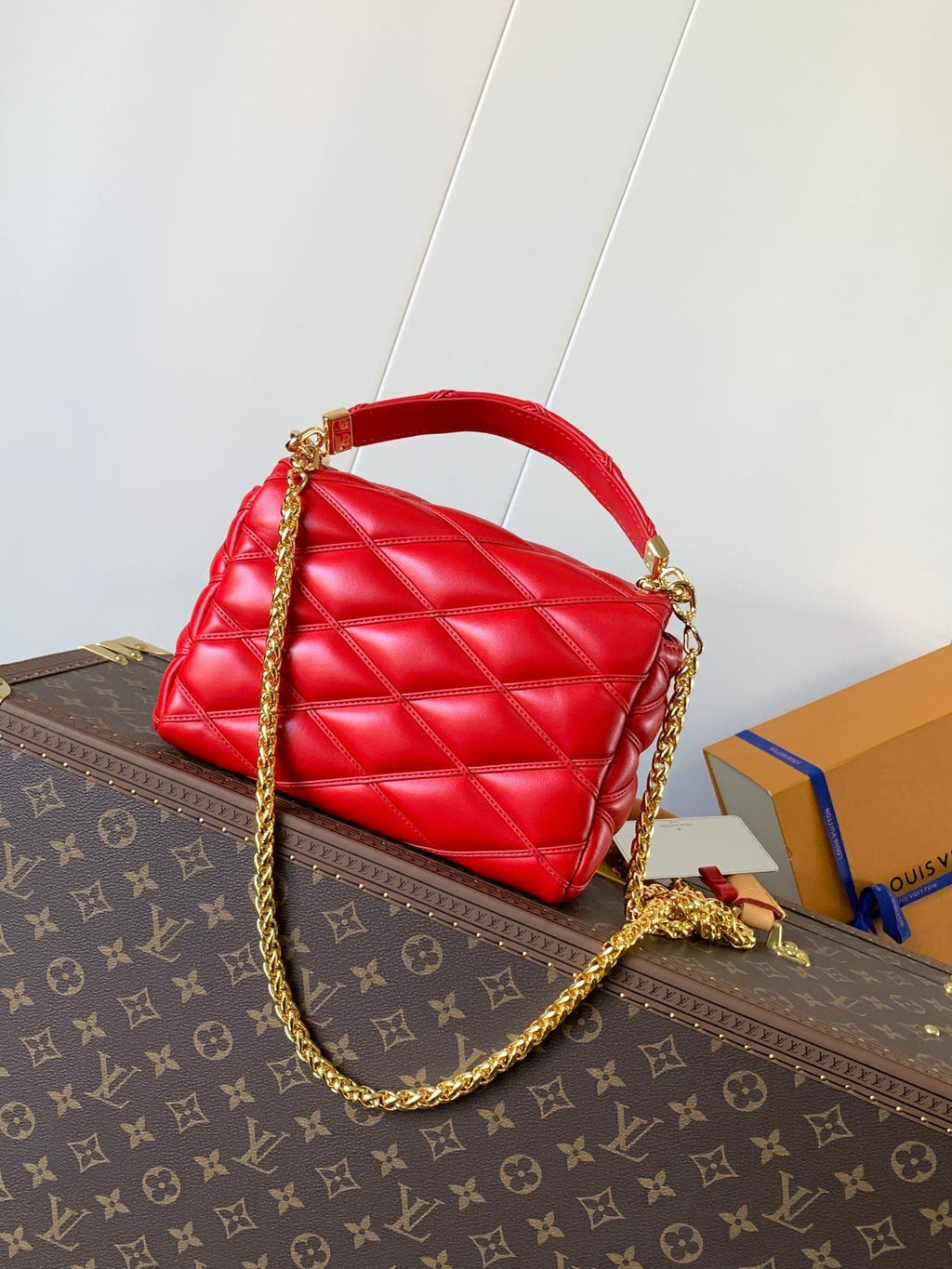 LOUIS VUITTON LV 25S GO-14 MM 23 IN CRIMSON RED QUILTED LAMBSKIN GOLD HARDWRE