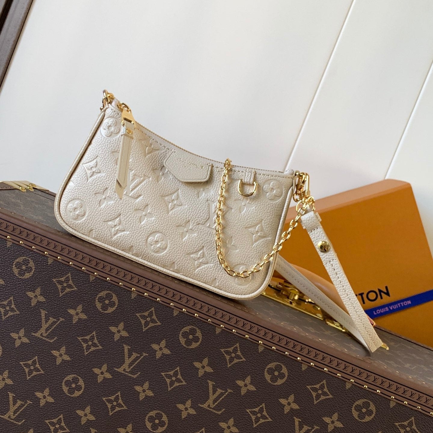 LOUIS VUITTON EASY POUCH ON STRAP 19 IN BEIGE MONOGRAM EMPREINTE LEATHER