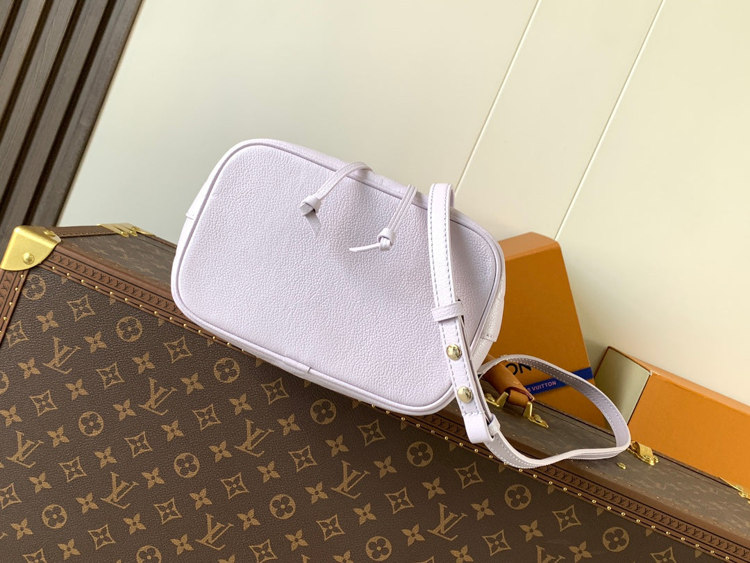 LOUIS VUITTON LV 25S NÉONOÉ BB 20 IN MISTY PURPLE CALFSKIN GOLD HARDWARE
