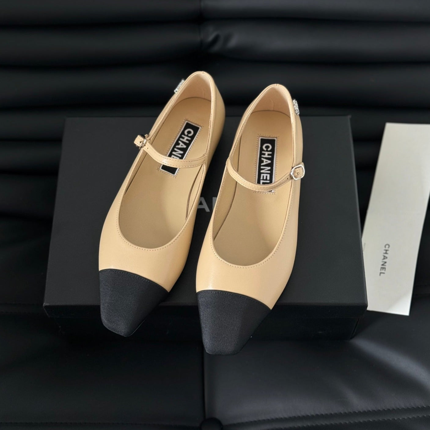 CHANEL MARY JANE BEIGE CREAM MIX BLACK CALFSKIN