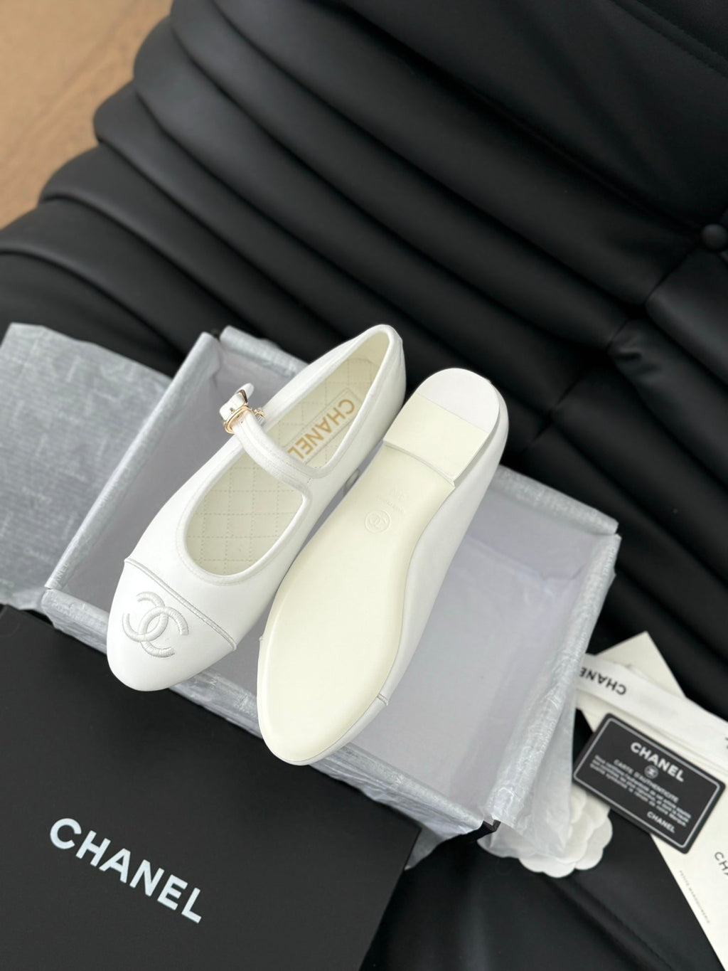 CHANEL MARY JANE SHOES IN WHITE LAMBSKIN
