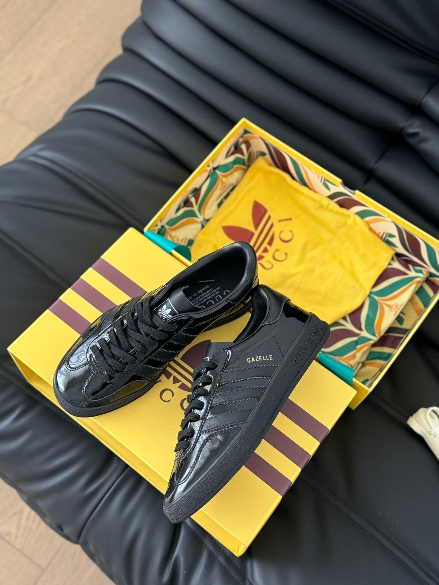 GUCCI & ADIDAS GAZELLE SNEAKER GLOSSY BLACK CALFSKIN