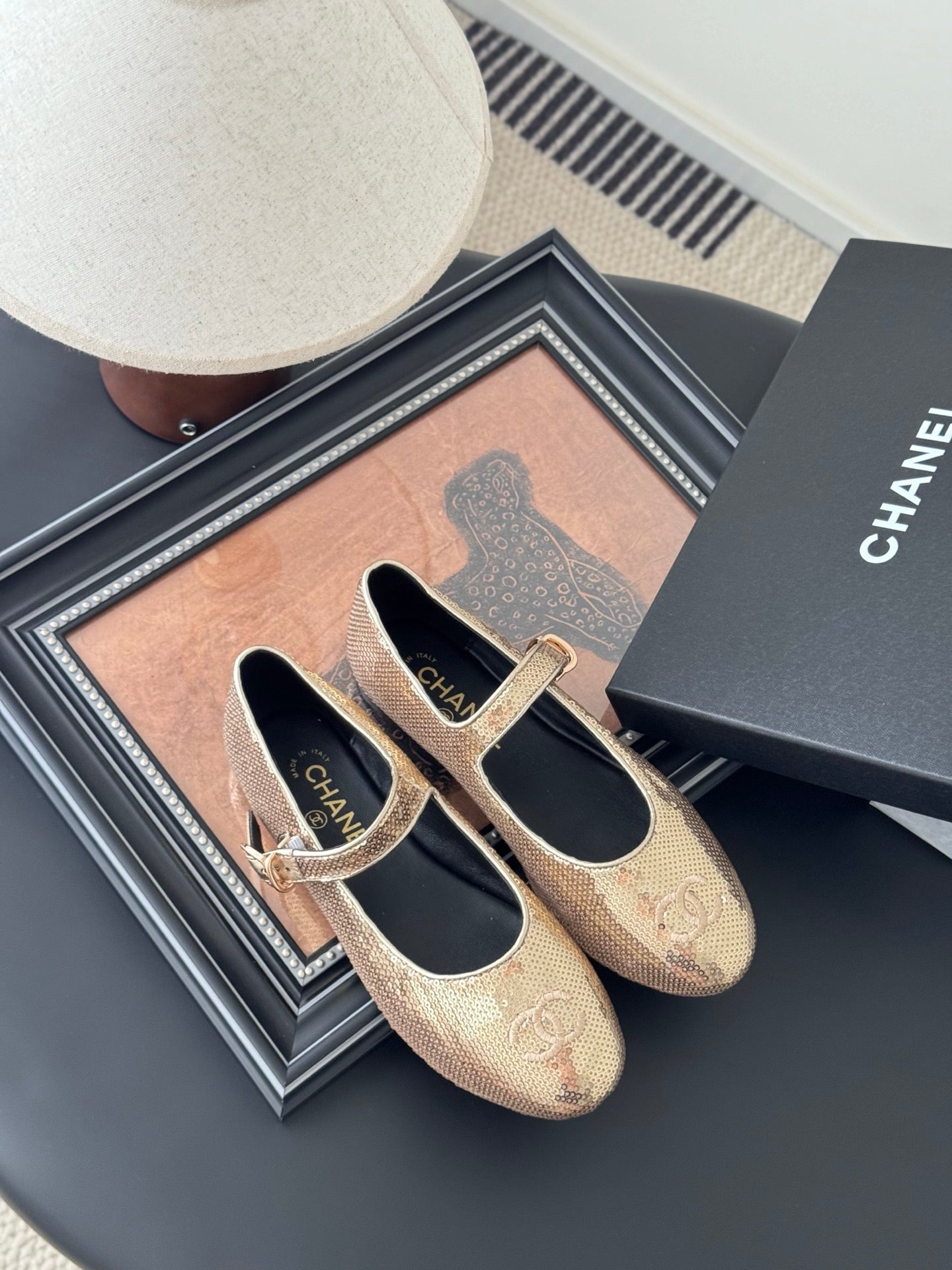 CHANEL BALLET IN GLITTER GOLDEN SEQUINS