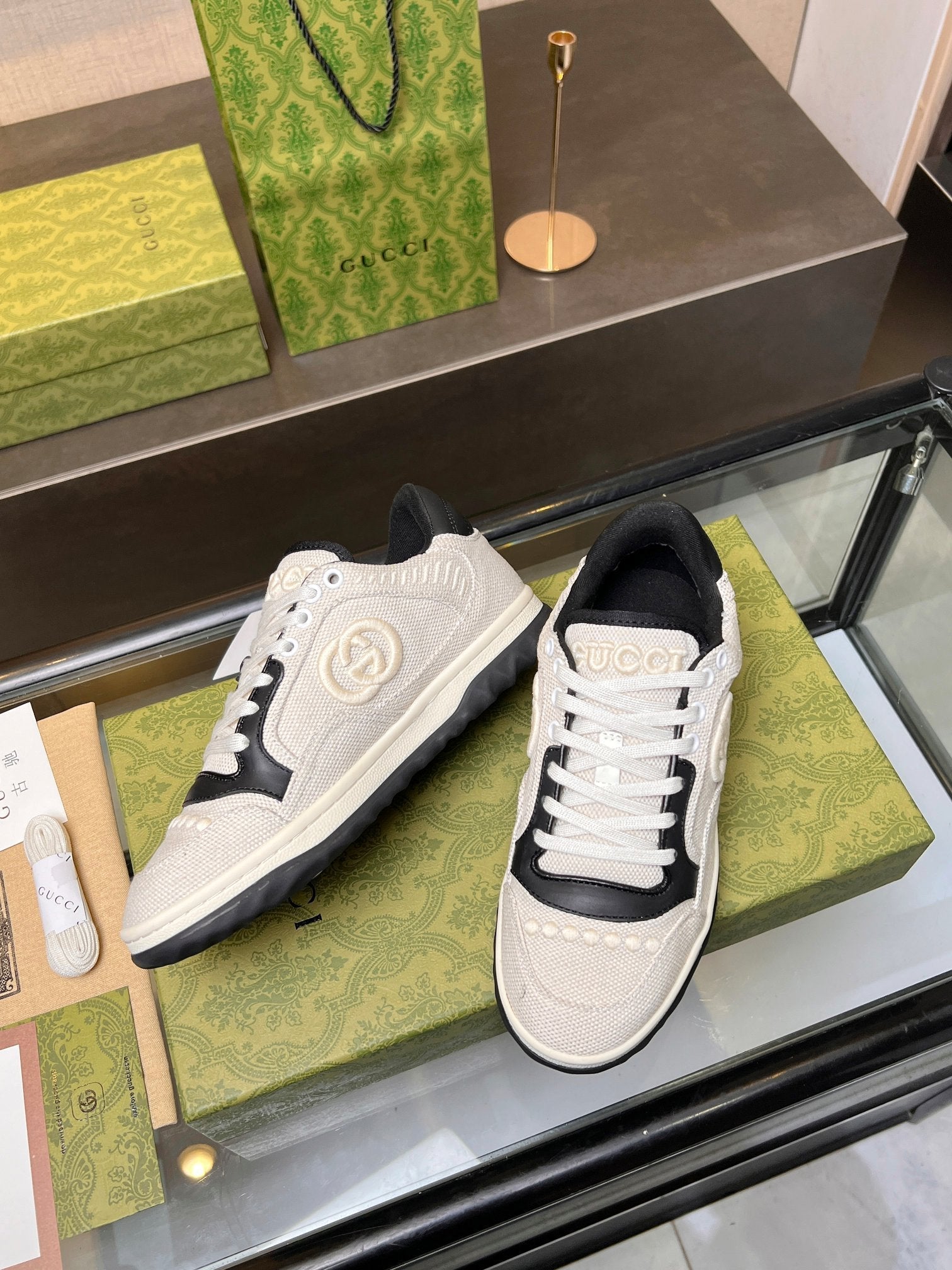 GUCCI MAC80 TRAINER CREAMY WHITE AND BLACK CALFSKIN