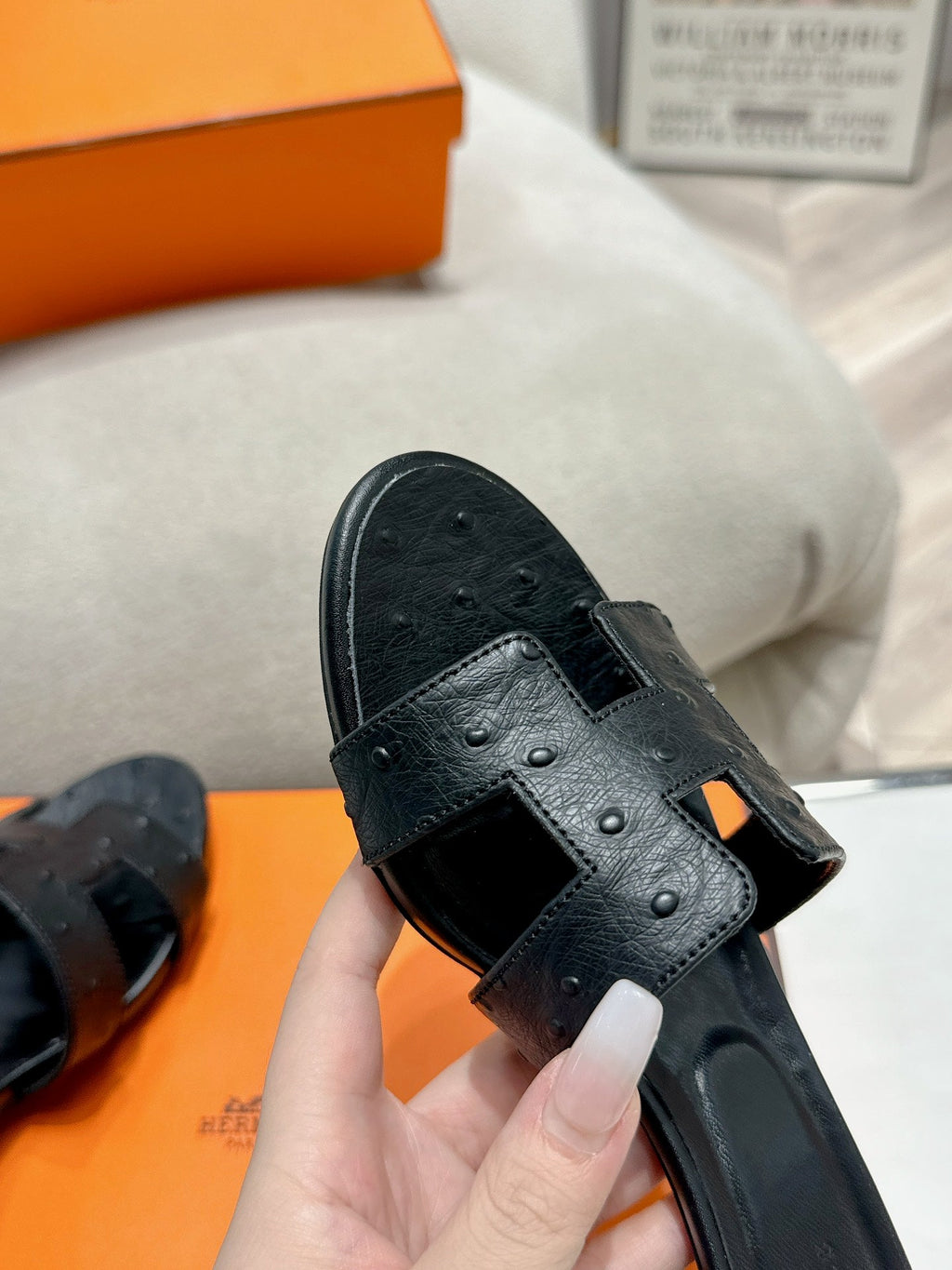 HERMES 0ASIS SANDAL BLACK CALFSKIN SPECIAL