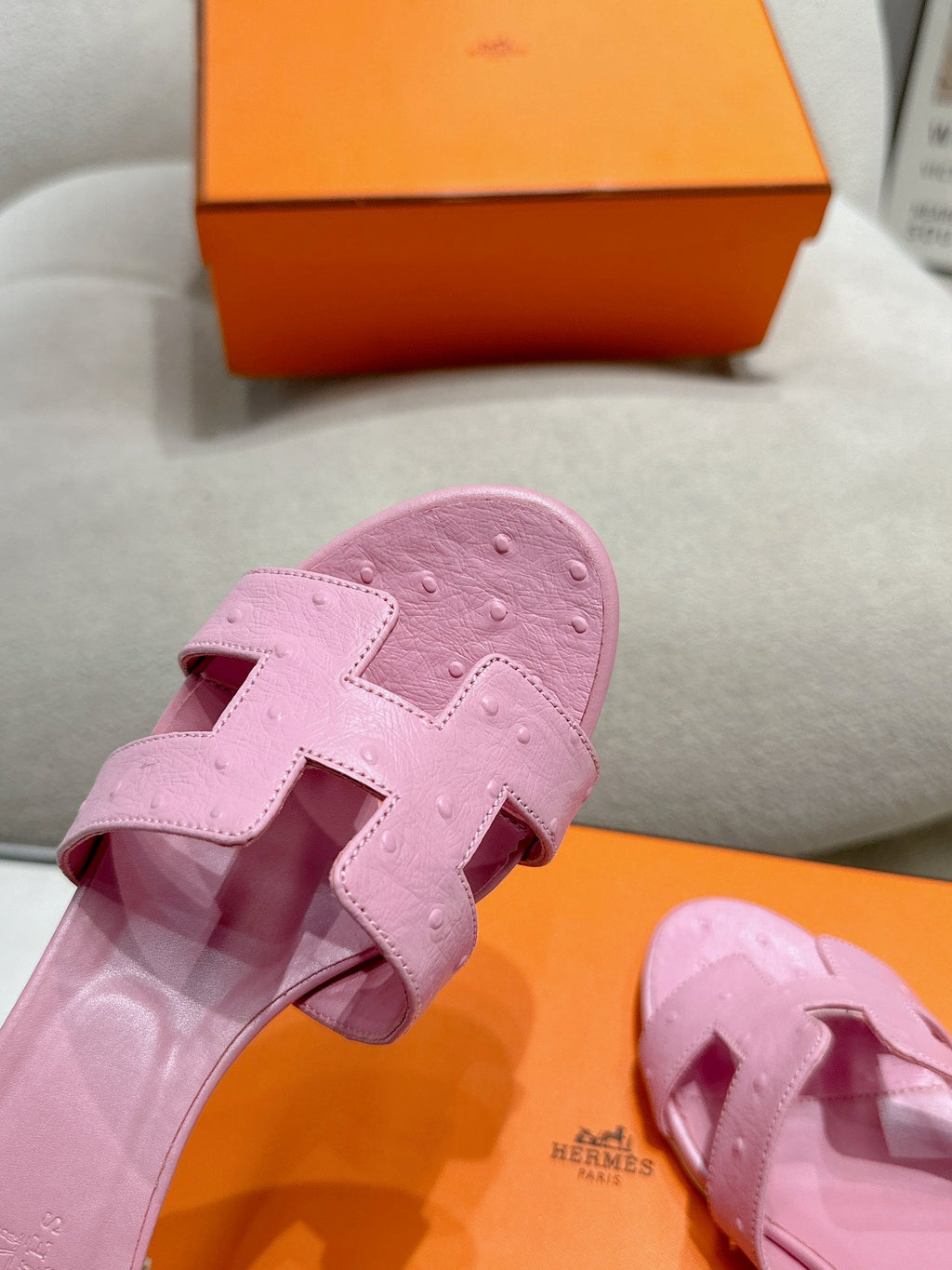 HERMES 0ASIS SANDAL LIGHT PINK CALFSKIN SPECIAL
